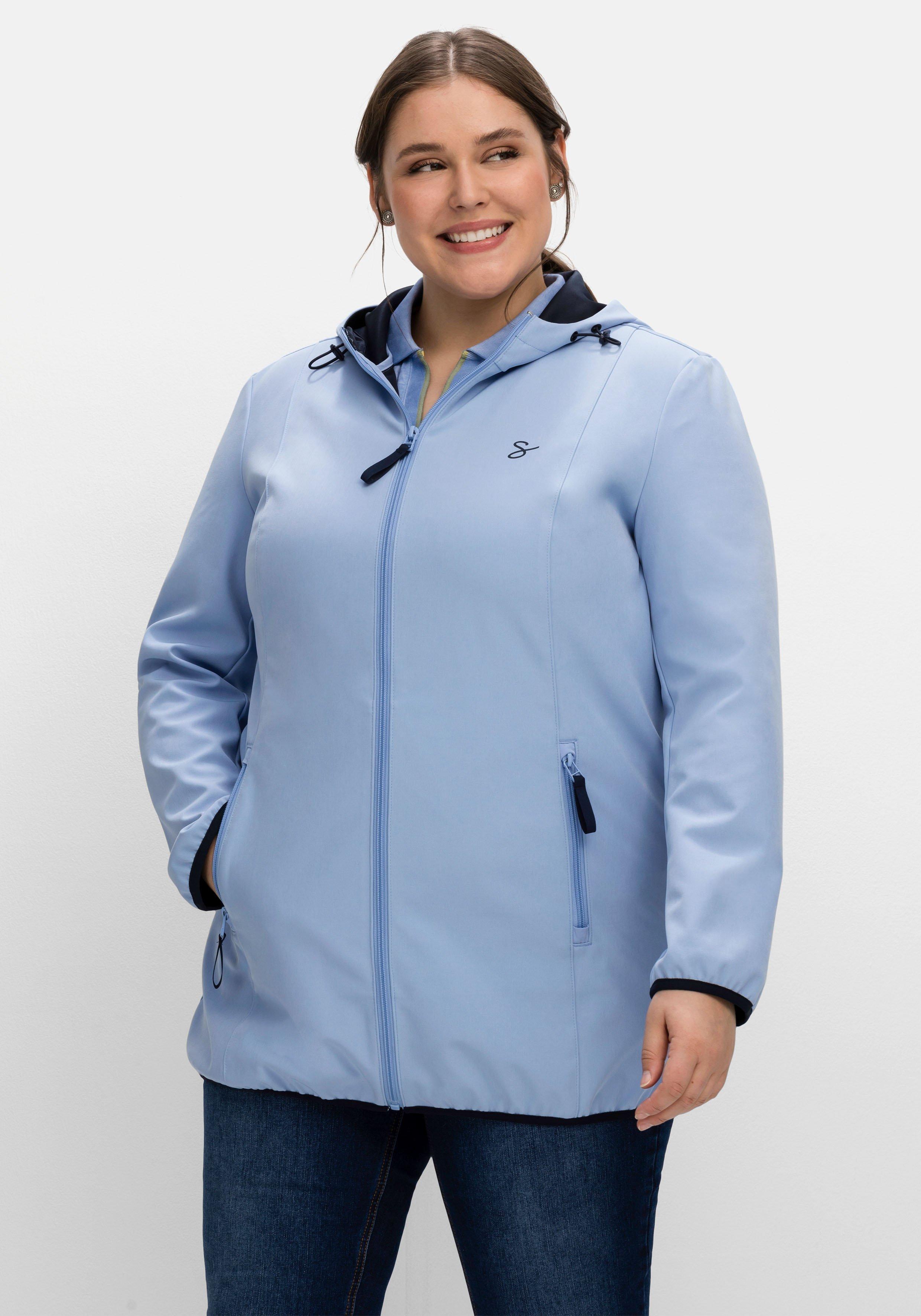 Softshelljacke mit Kapuze und Kontrastdetails