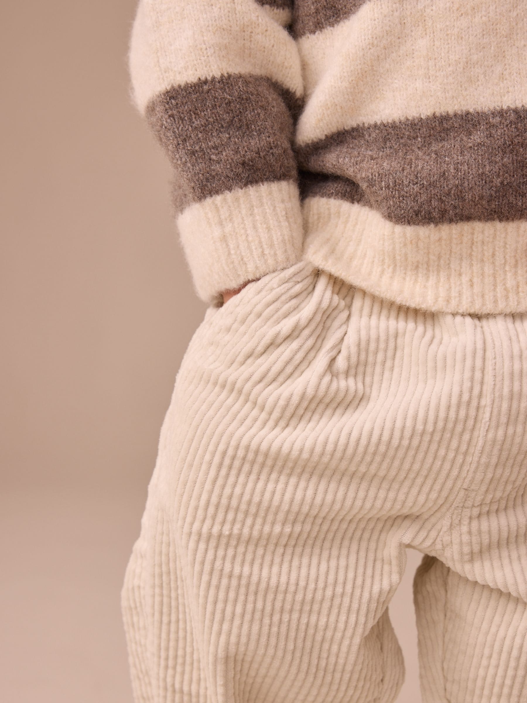 Ecru - Corduroy broek met textuur en aantrekkoord (3mnd-7jr)