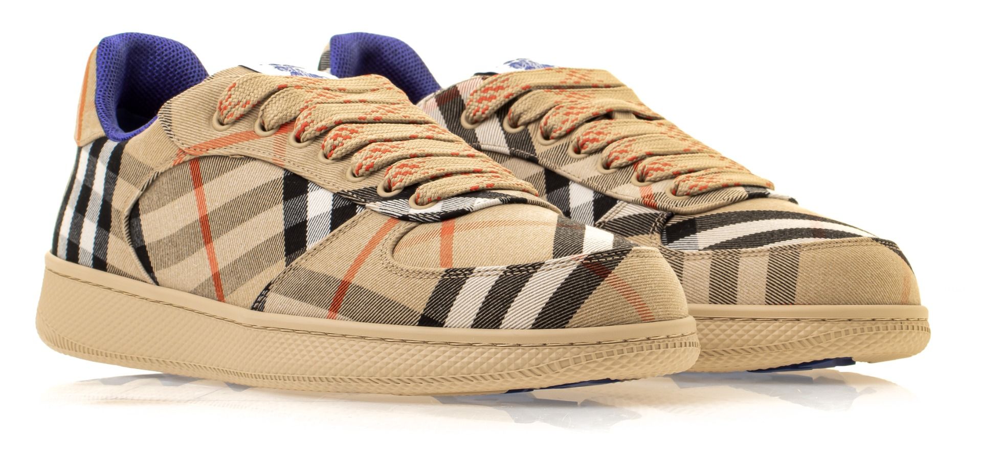 Burberry .Terrace Sneaker