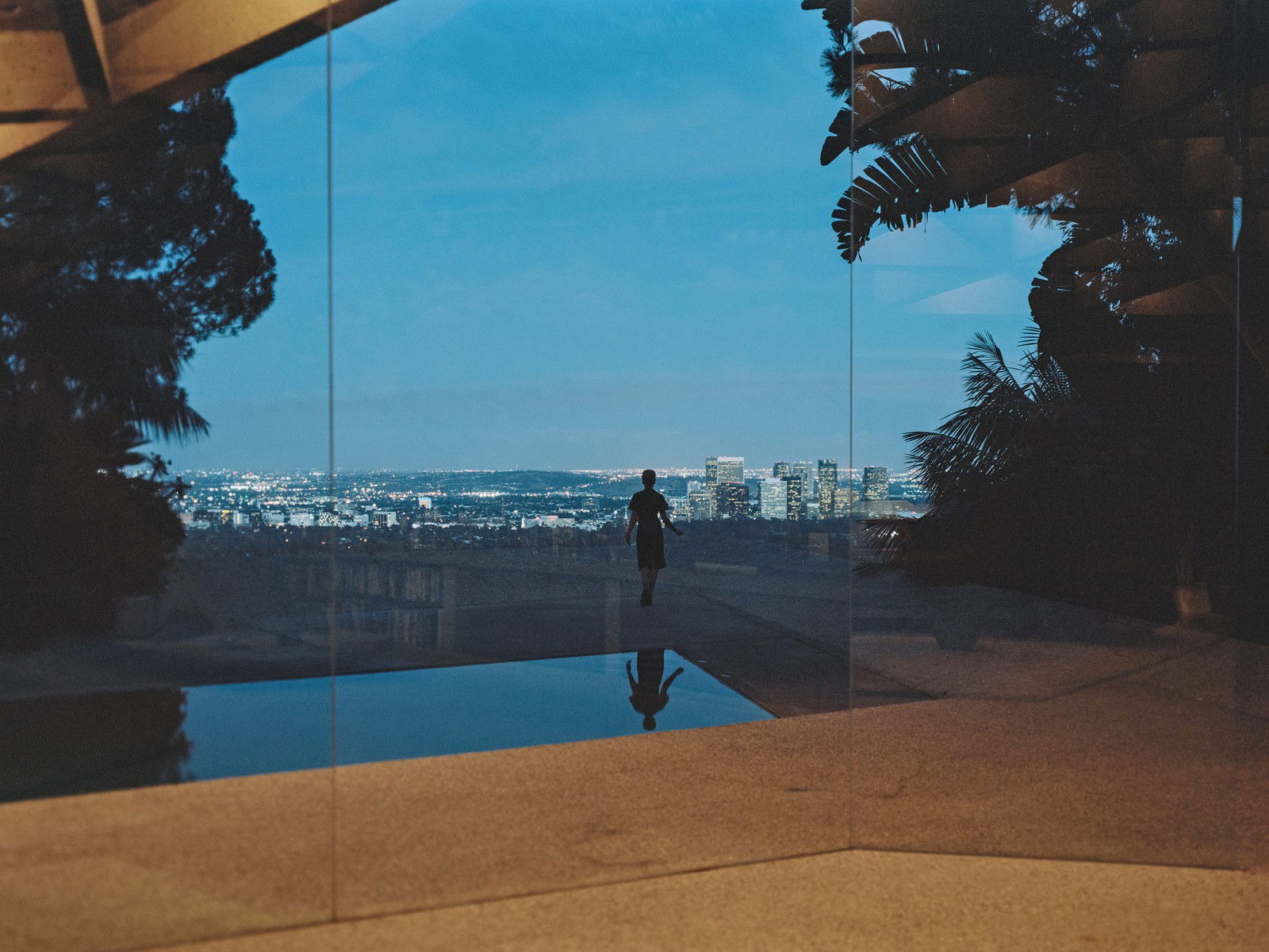 GOLDSTEIN RESIDENCE (John Lautner) 1 by Stephanie Kloss - Limited Edition. Edition of: 150. Signed.