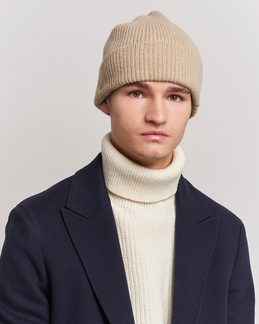 Le Bonnet Lambswool/Caregora Beanie Sand