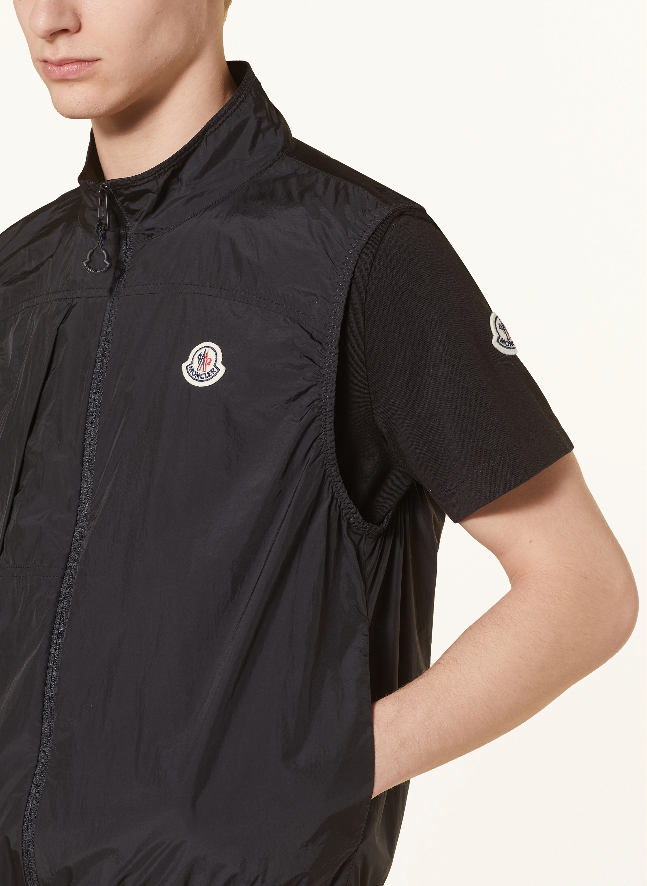 MONCLER Weste ARASHI