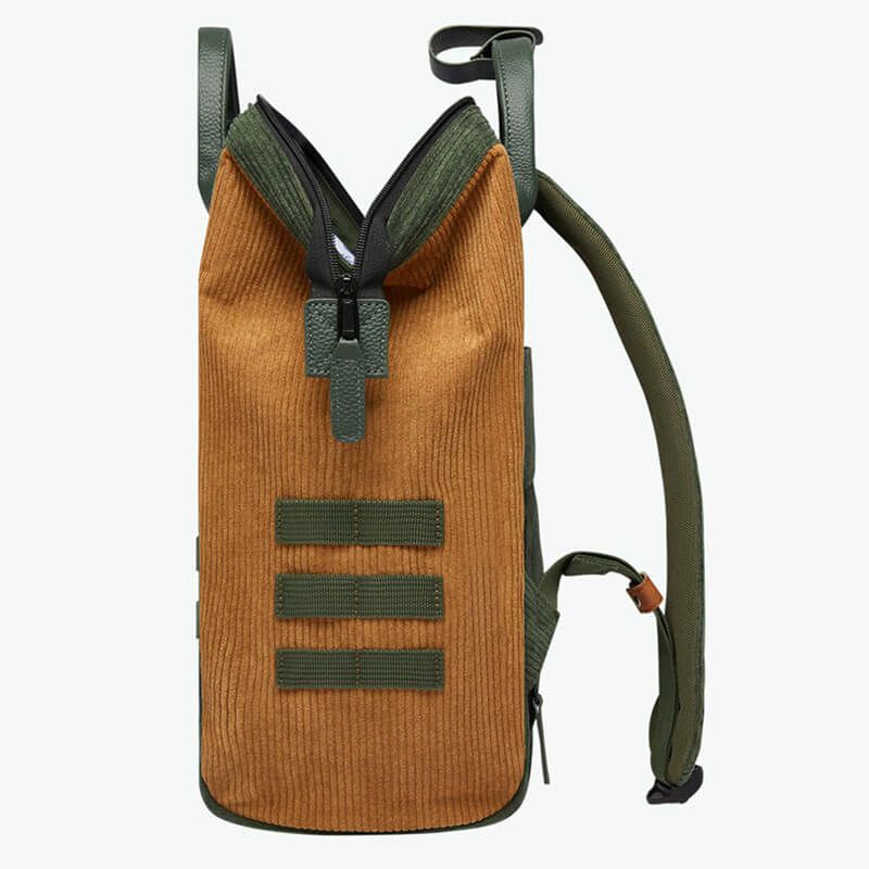 Sac à dos Adventurer Medium 23 litres + 2 grandes pochettes Doha