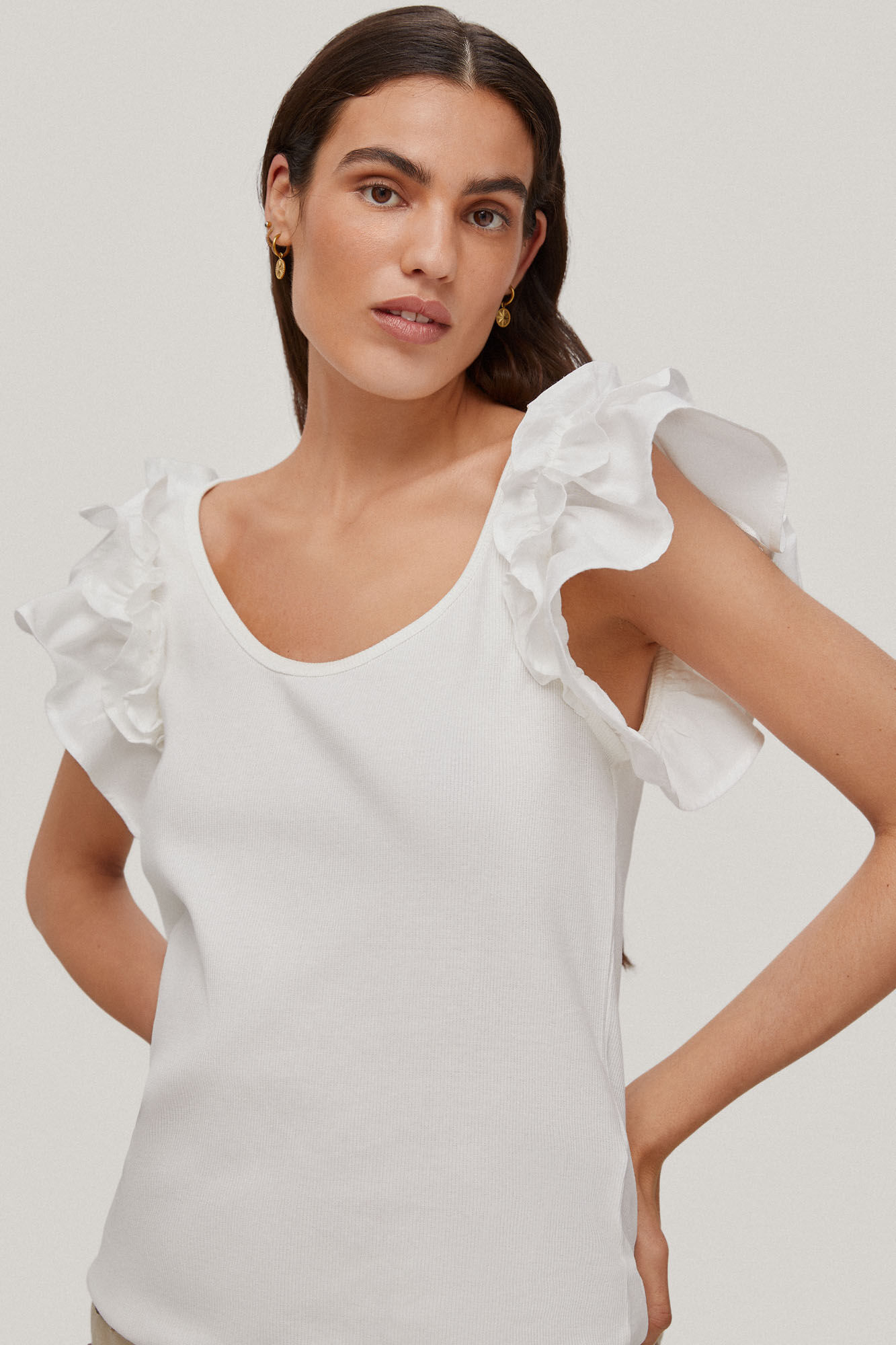 Regata com babados - Branco-creme