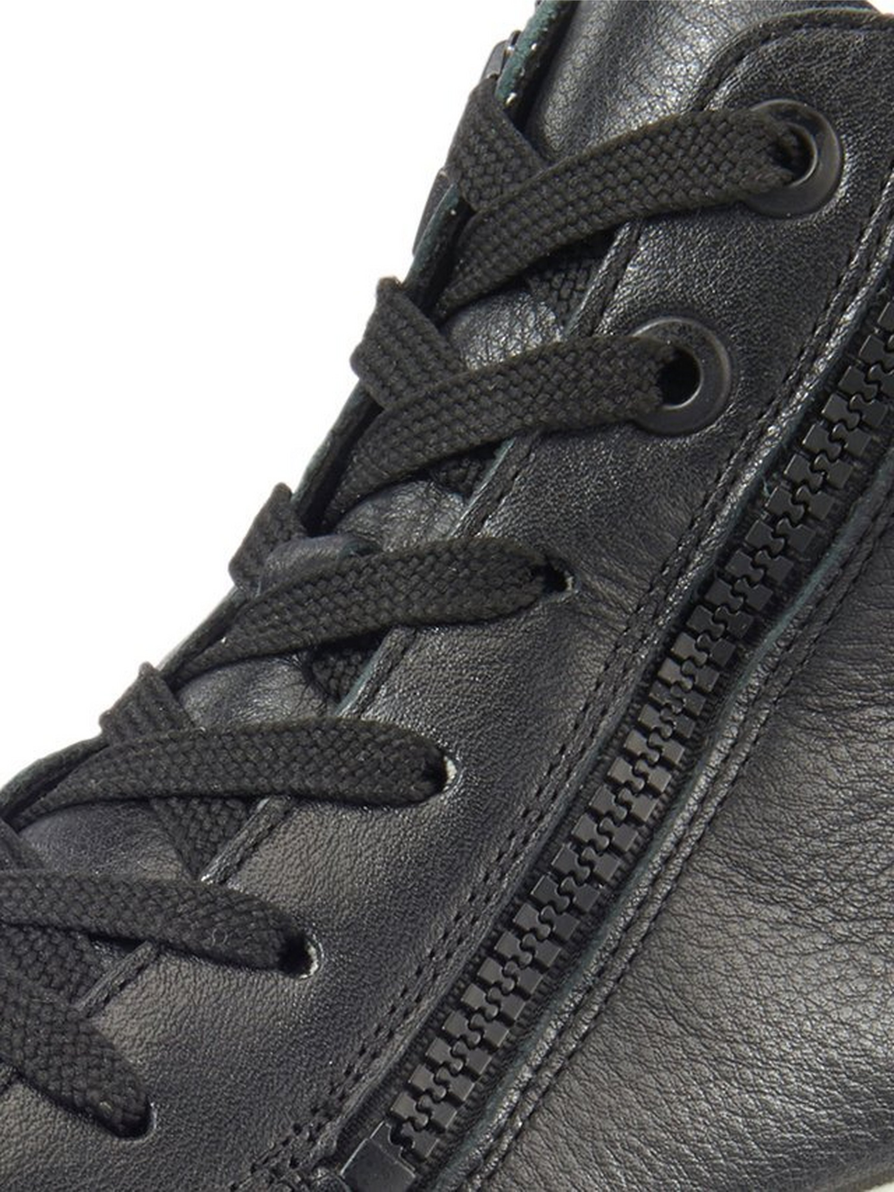 Knöchelhoher Sneaker Courtyard HighSoft