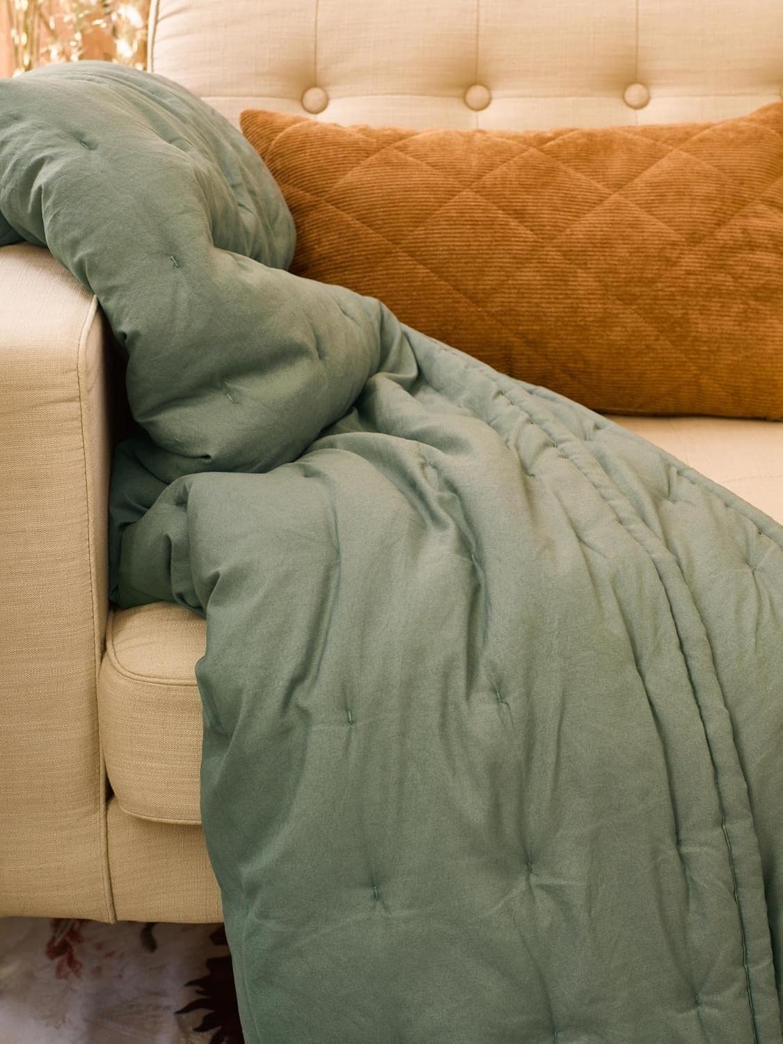 ESSENZA Tagesdecke Ruth Lorbeergrün, 180x265 cm - 70% Polyester (recycelt), 30% Polyester - Uni