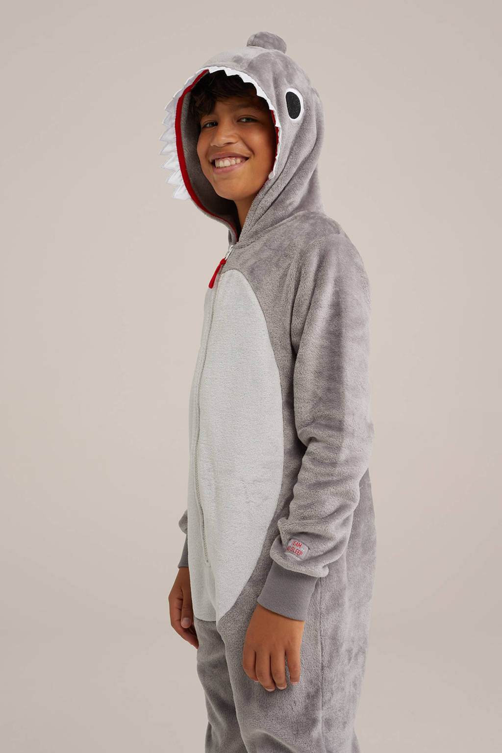WE Fashion onesie haai