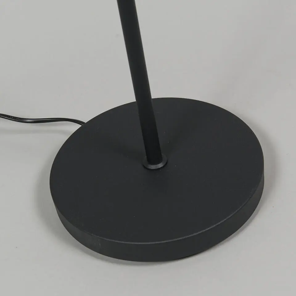 Qazqa vloerlampen trax zwart geïntegreerde led