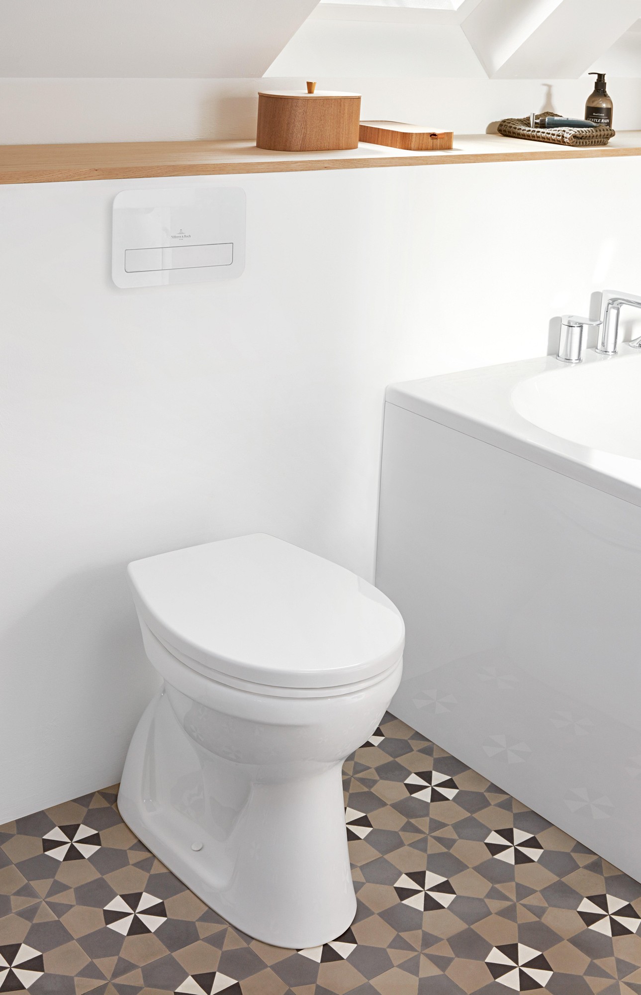 Villeroy & Boch O.novo staand randloos toilet CeramicPlus PK wit glans