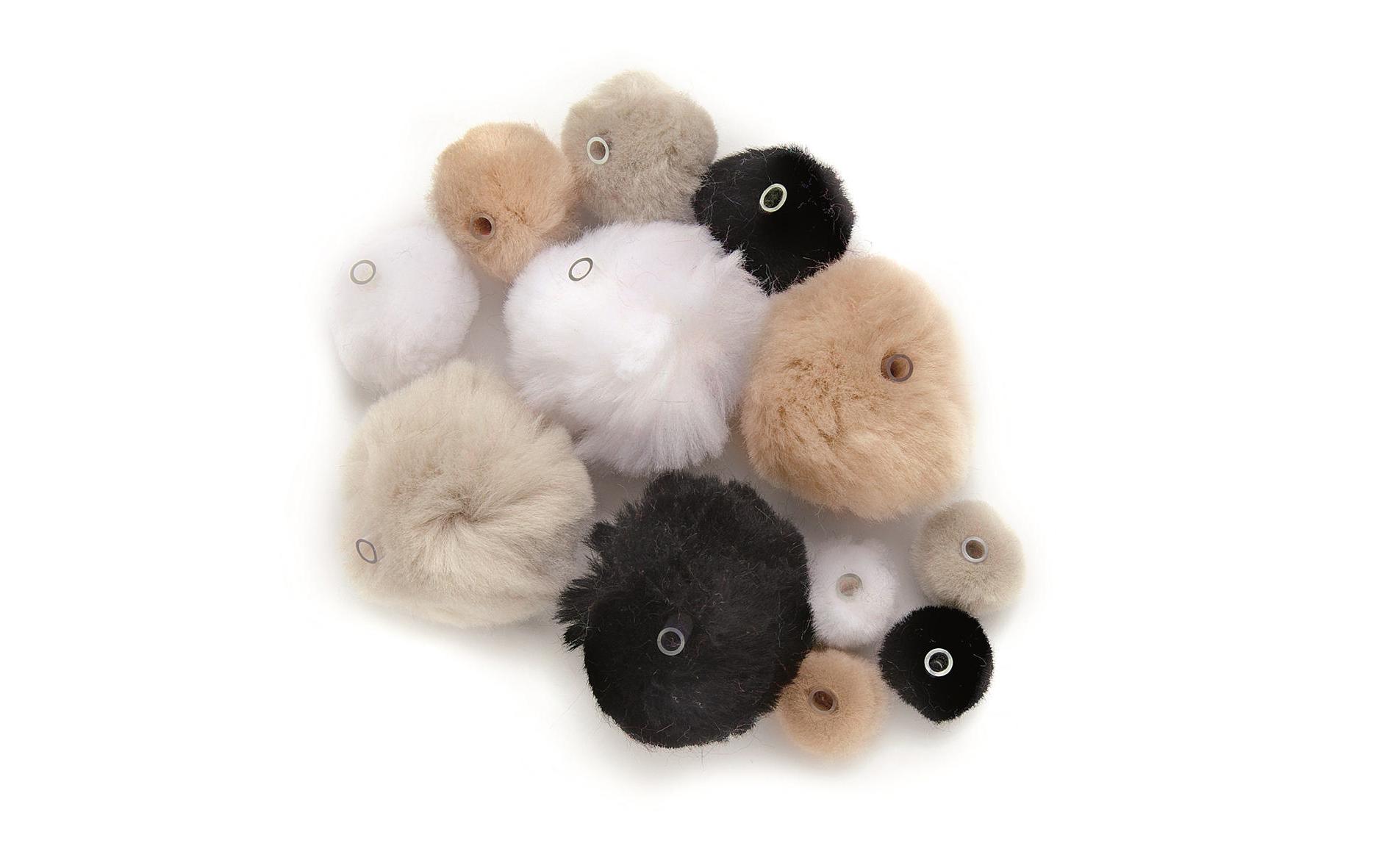 Pompon mit Öse, Schwarz/Weiss/GrauPlüschbälle zum Basteln und Dekorieren