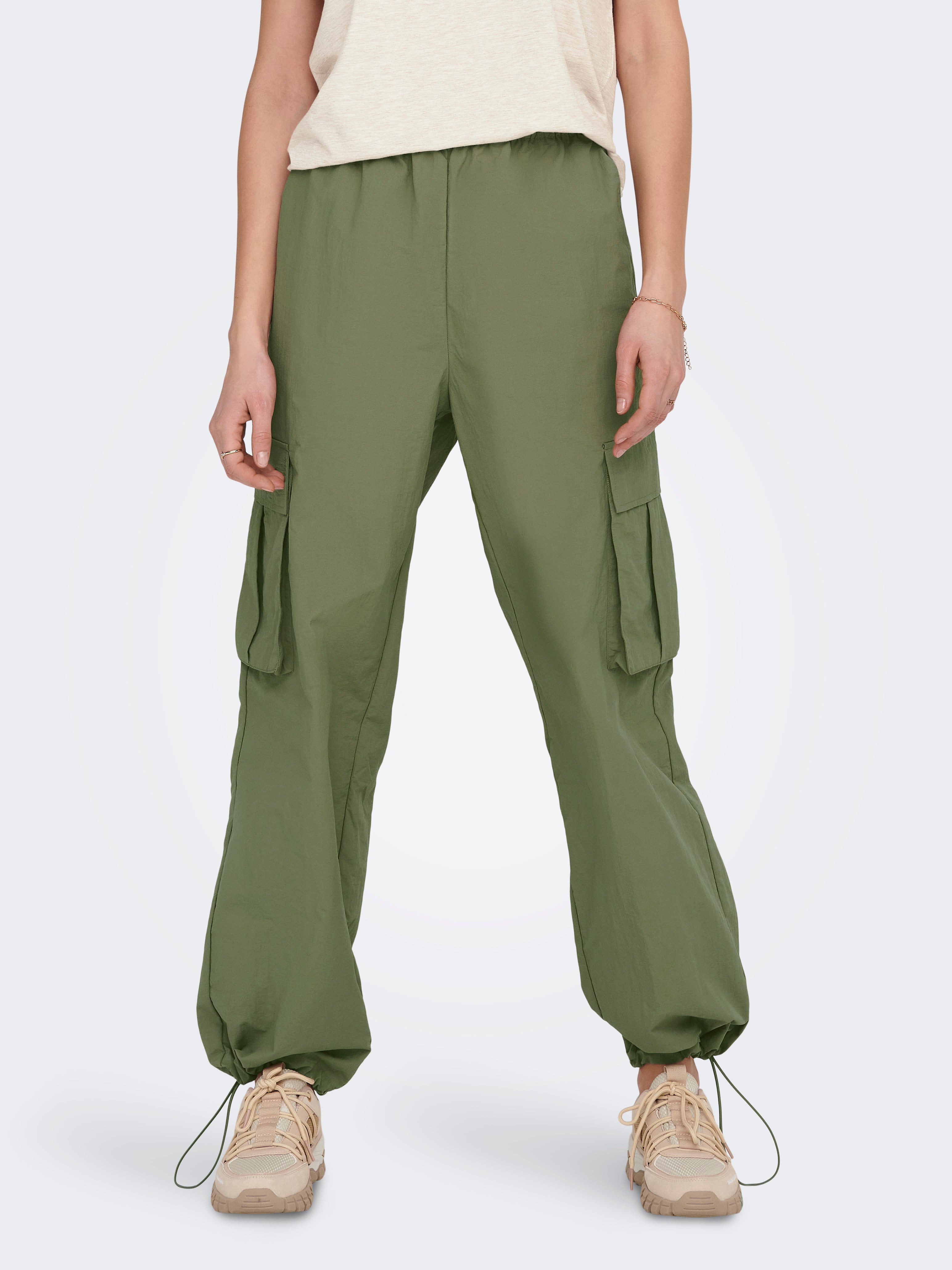 ONLKARIN Mittlere Taille Cargo Schnitt Cargo-Hose Aloe