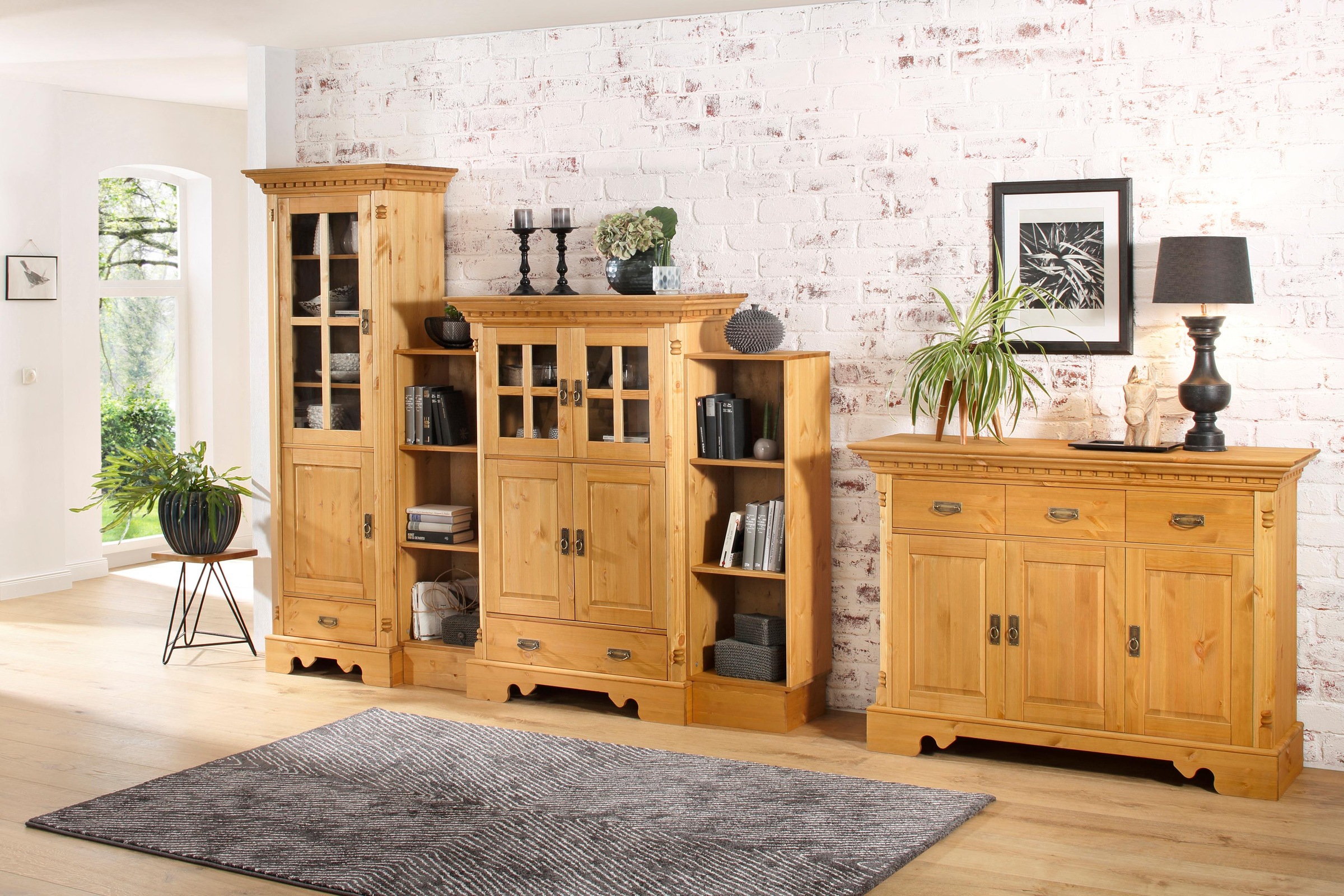 Home affaire Highboard »Milan« Vitrine, Breite 102 cm, Massivholz, FSC®-zertifiziert