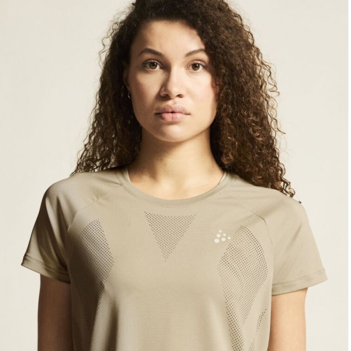Craft Adv Tone Perforated Tee Brun