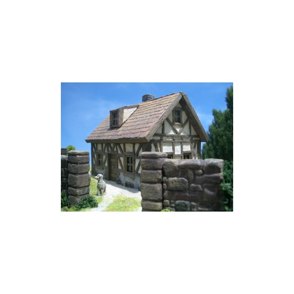 Ziterdes: Half-Timbered House