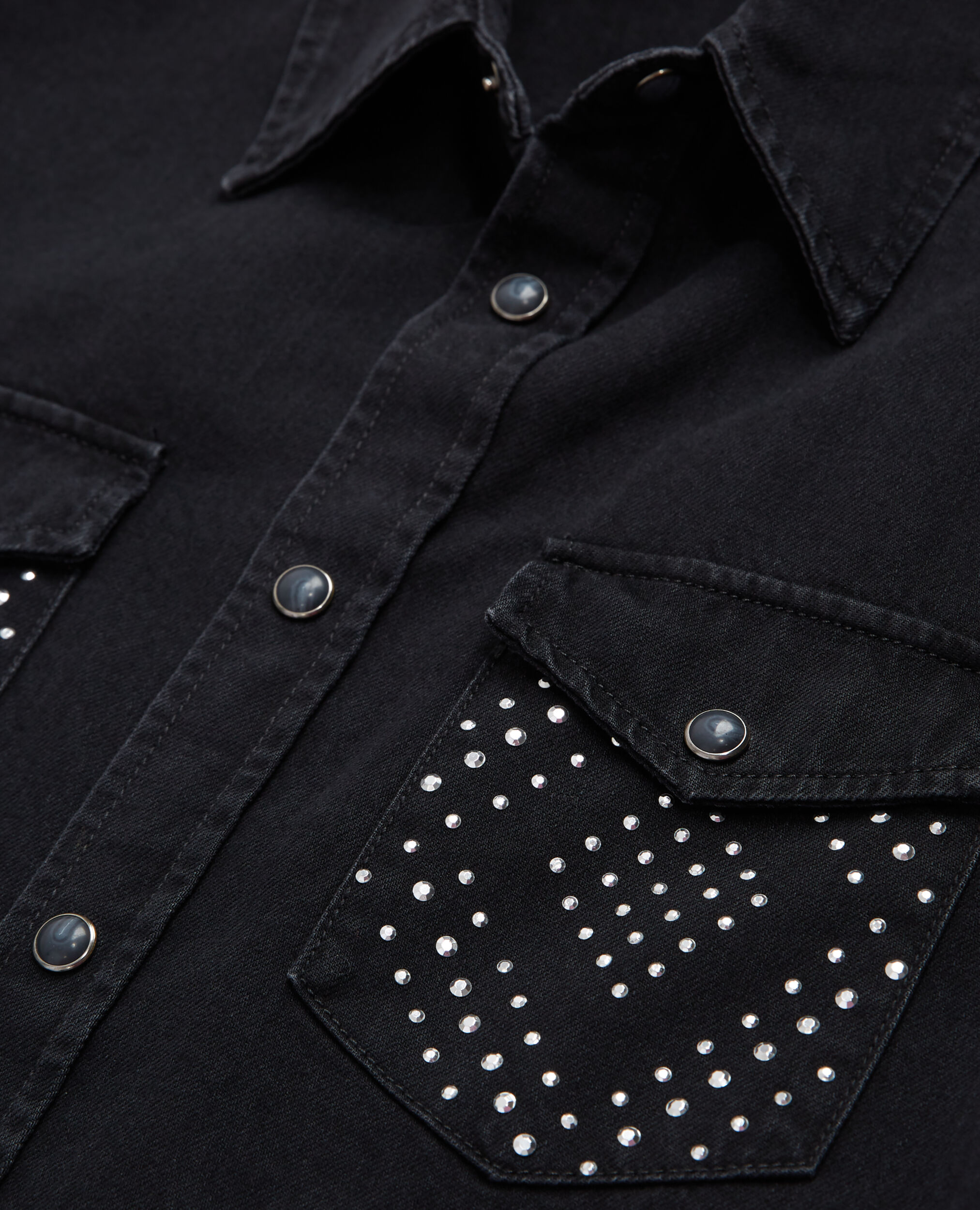 Chemise détails studs noire