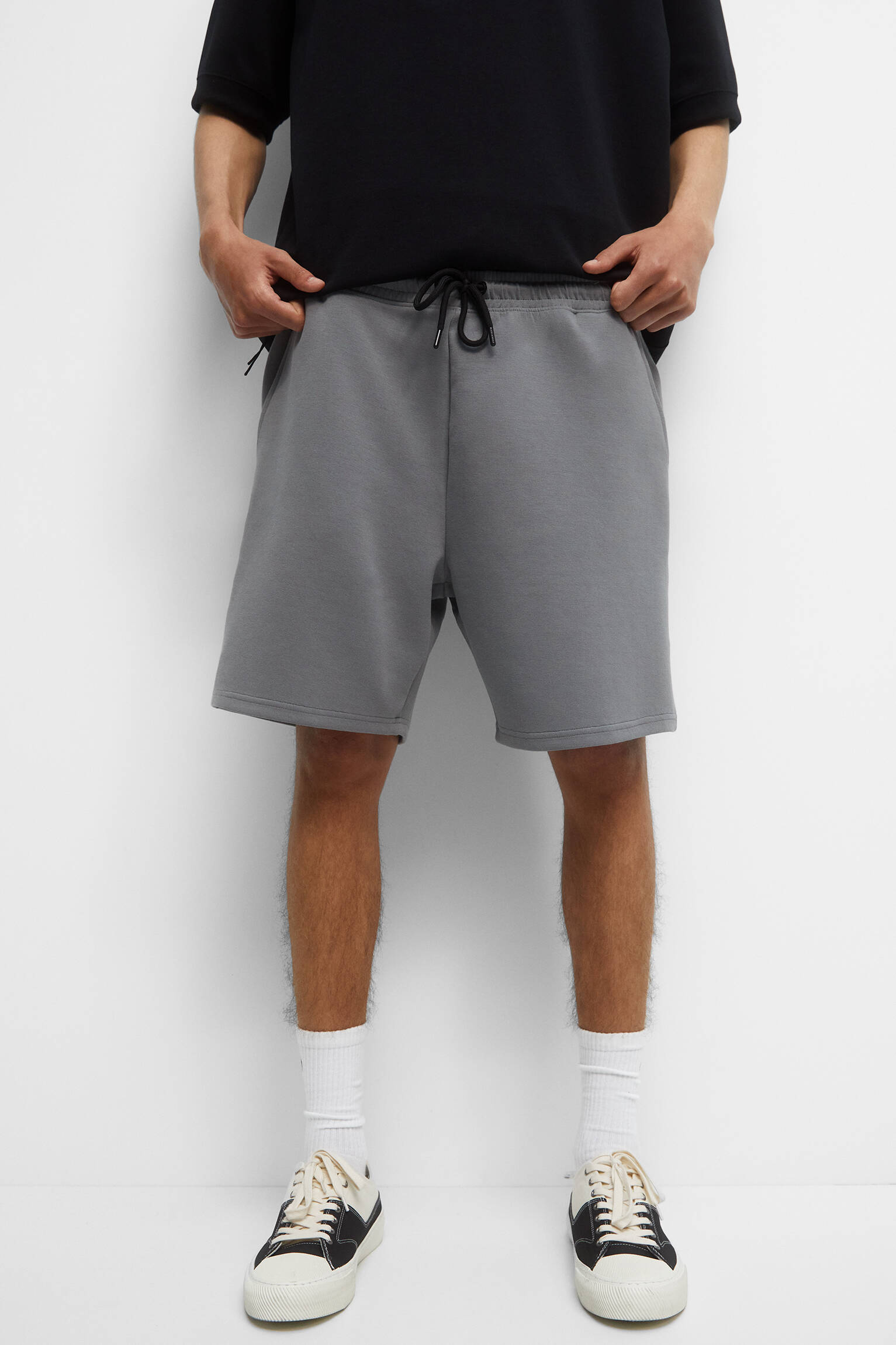 CONJUNTO DE MOLETOM BERMUDA - CINZA