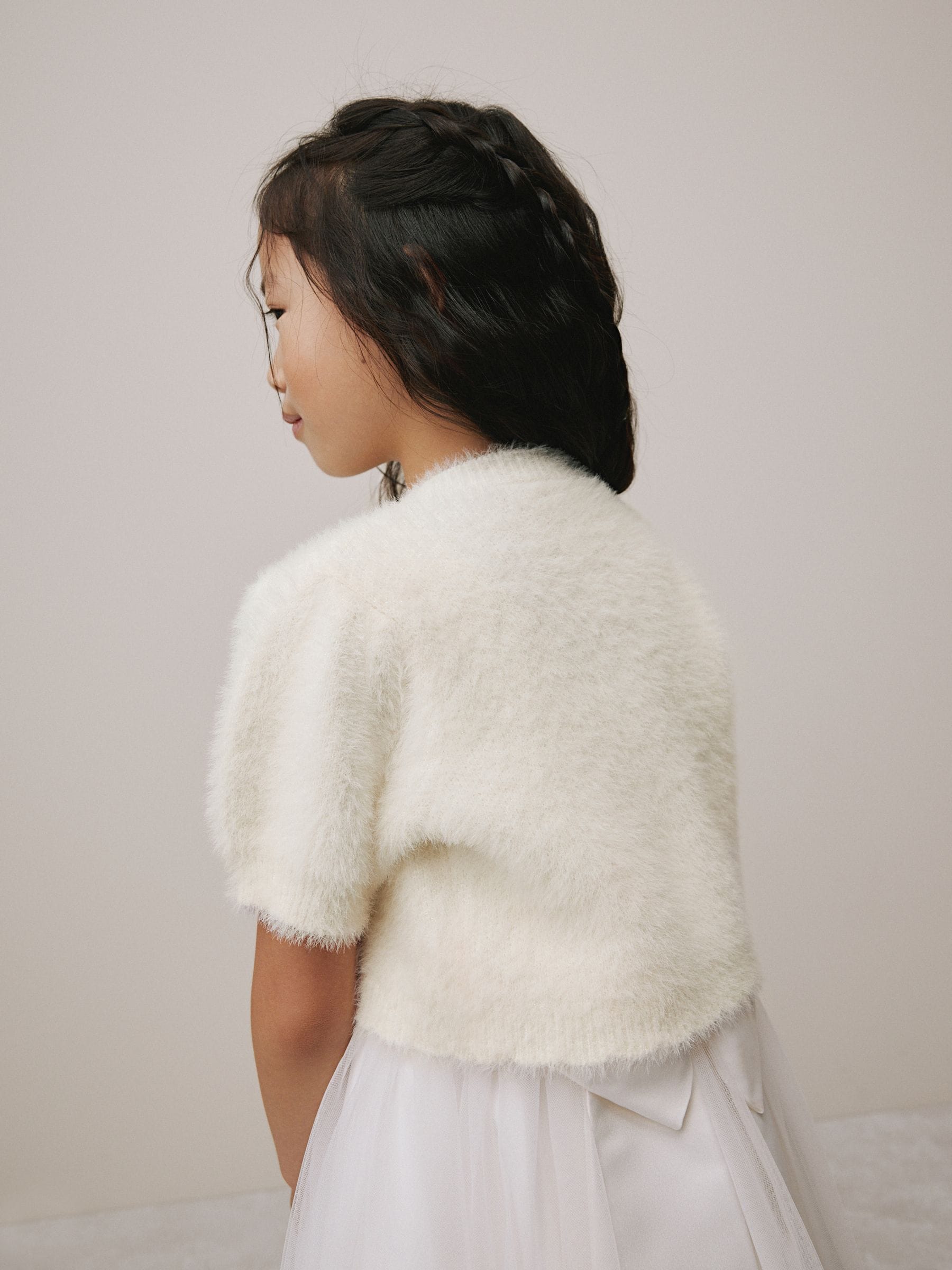 Ecru - Fluffy bolero met korte mouwen (12mnd-16jr)