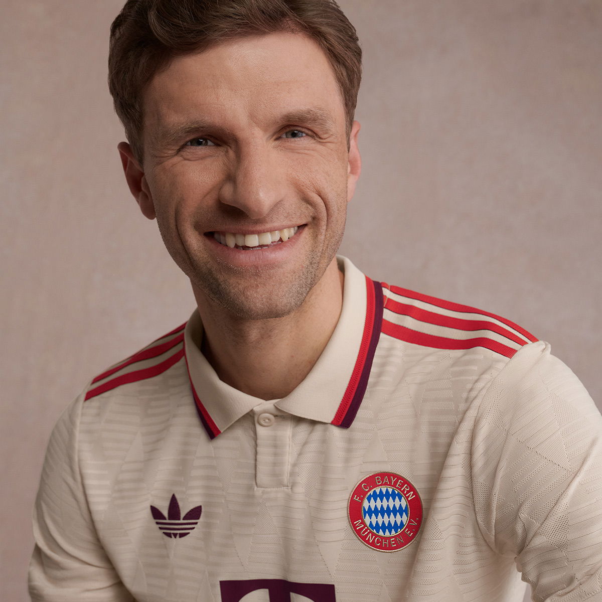 FC Bayern München 3. Trøje 24/25 Børn