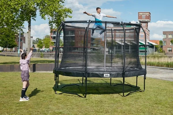 Salta 554, Trampolin, Rund, 150 kg, 5 År, Safety net, Sort