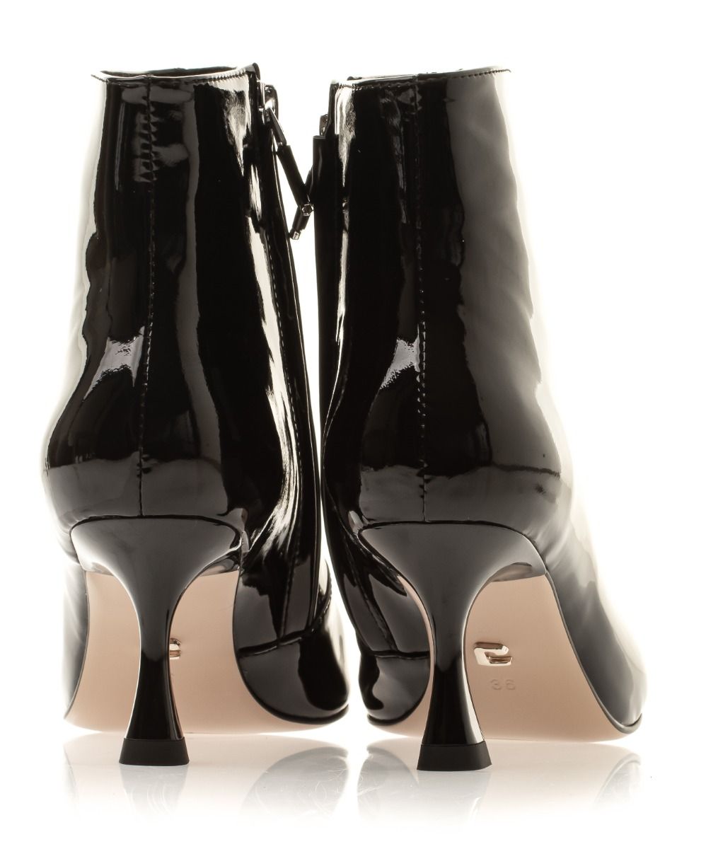 Lola Cruz Jazmine Ankle Boots
