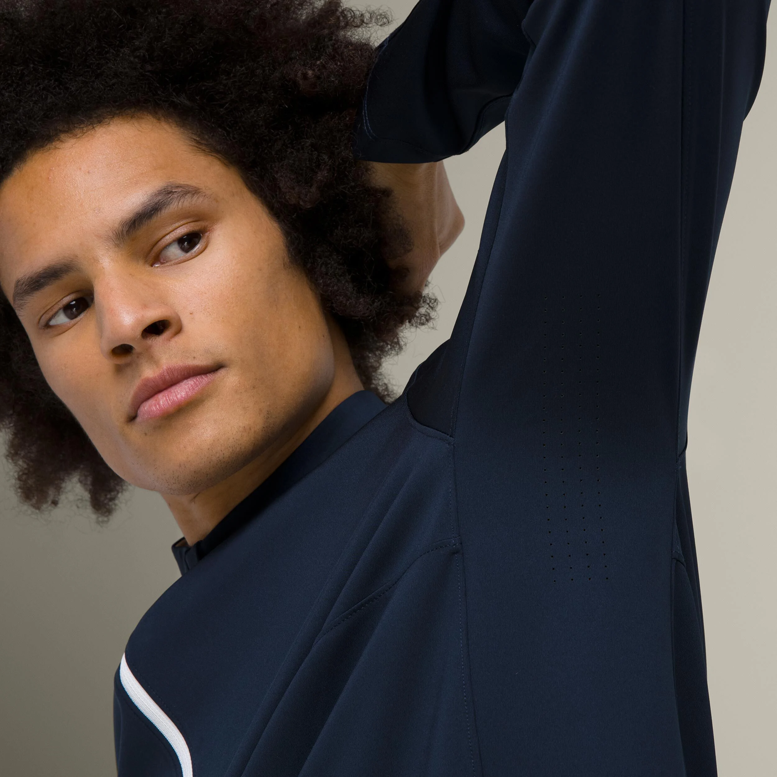 Wilson Elevate Performance Haut Manches Longues Hommes - Bleu Foncé