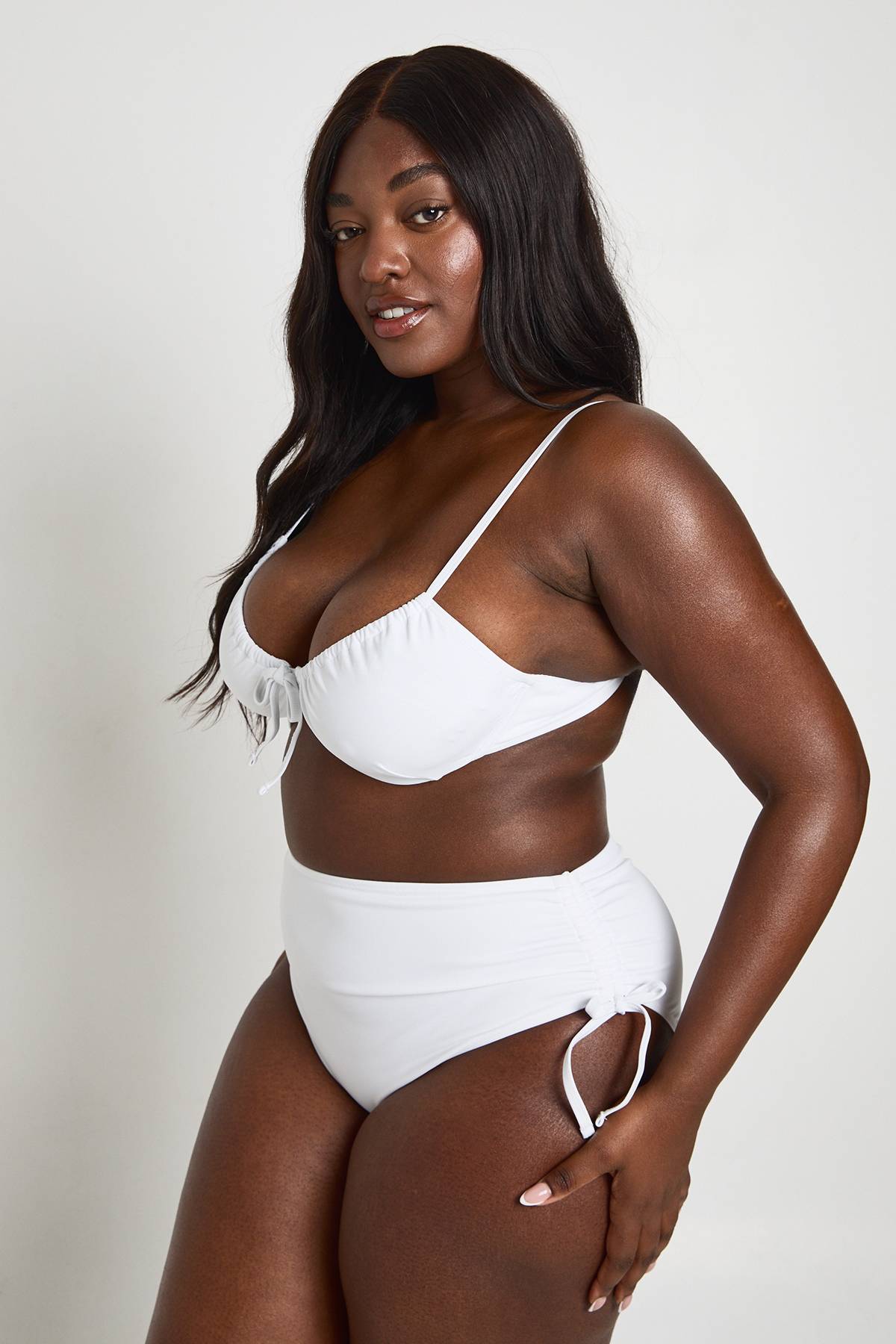 boohoo Culotte De Maillot De Bain Grande Taille Taille Haute Avec Contrôle Du Ventre Essentials