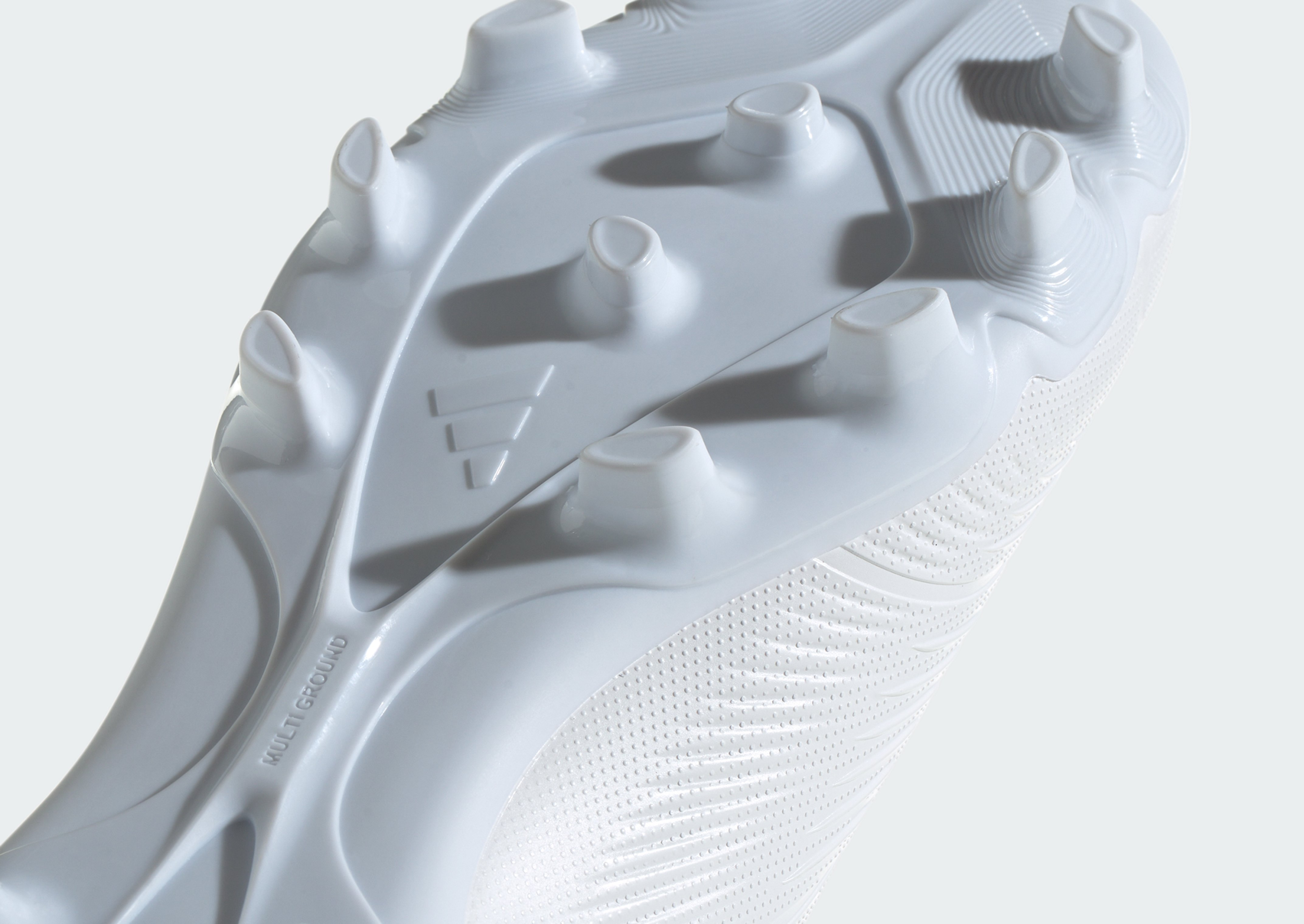 adidas Chaussure Predator 24 League Low Multi-surfaces