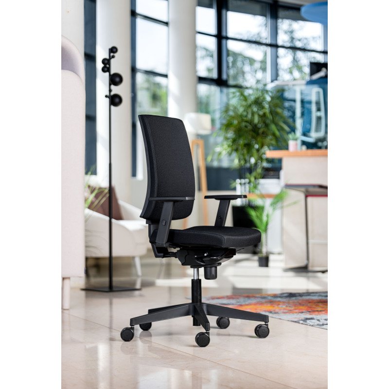 Chaise de bureau Difesa tissu - dossier haut - mécanisme synchrone  + réglage profondeur d'assise - pieds noir