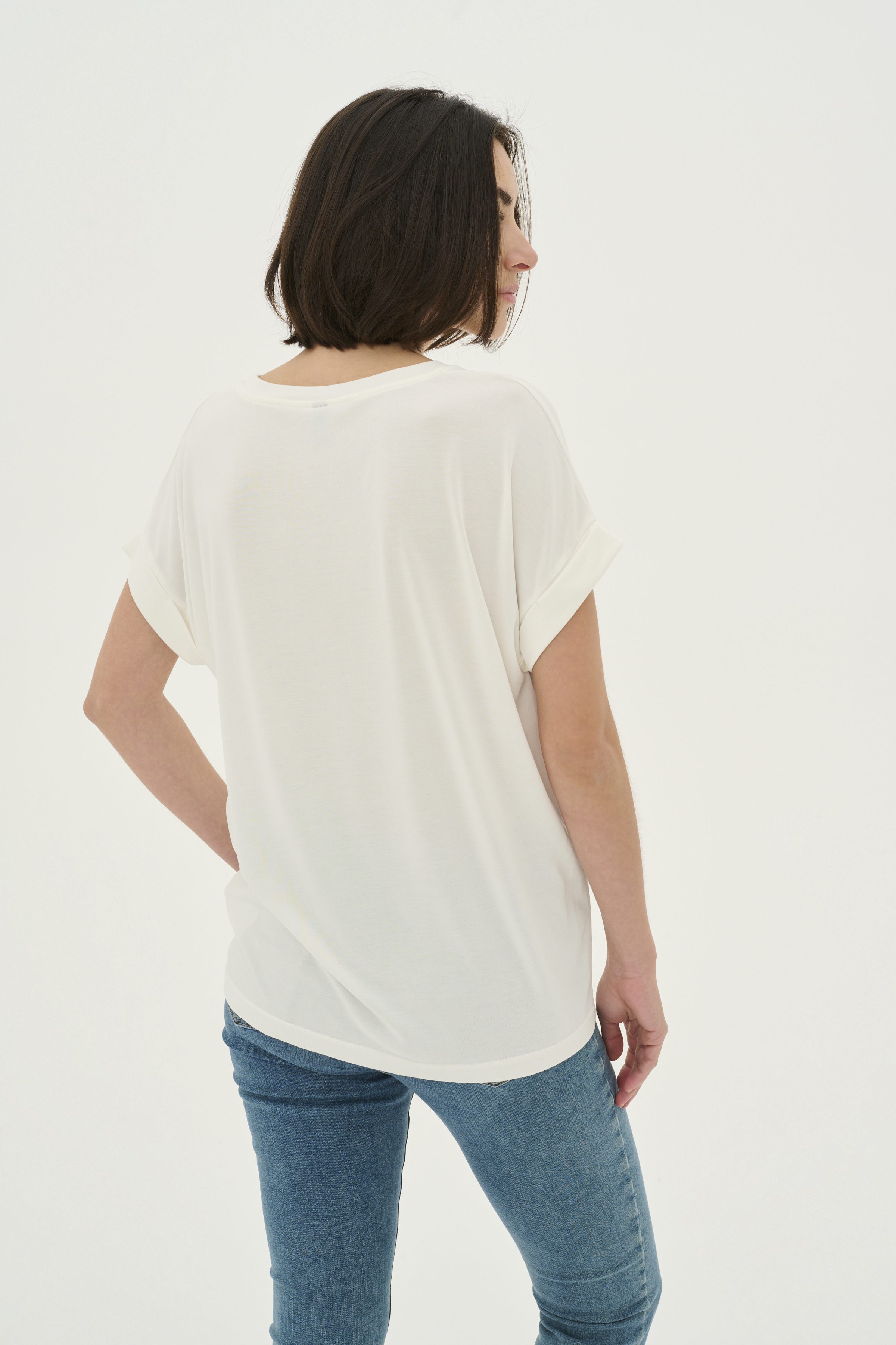 Culture - Kajsa T-Shirt - Spring Gardenia