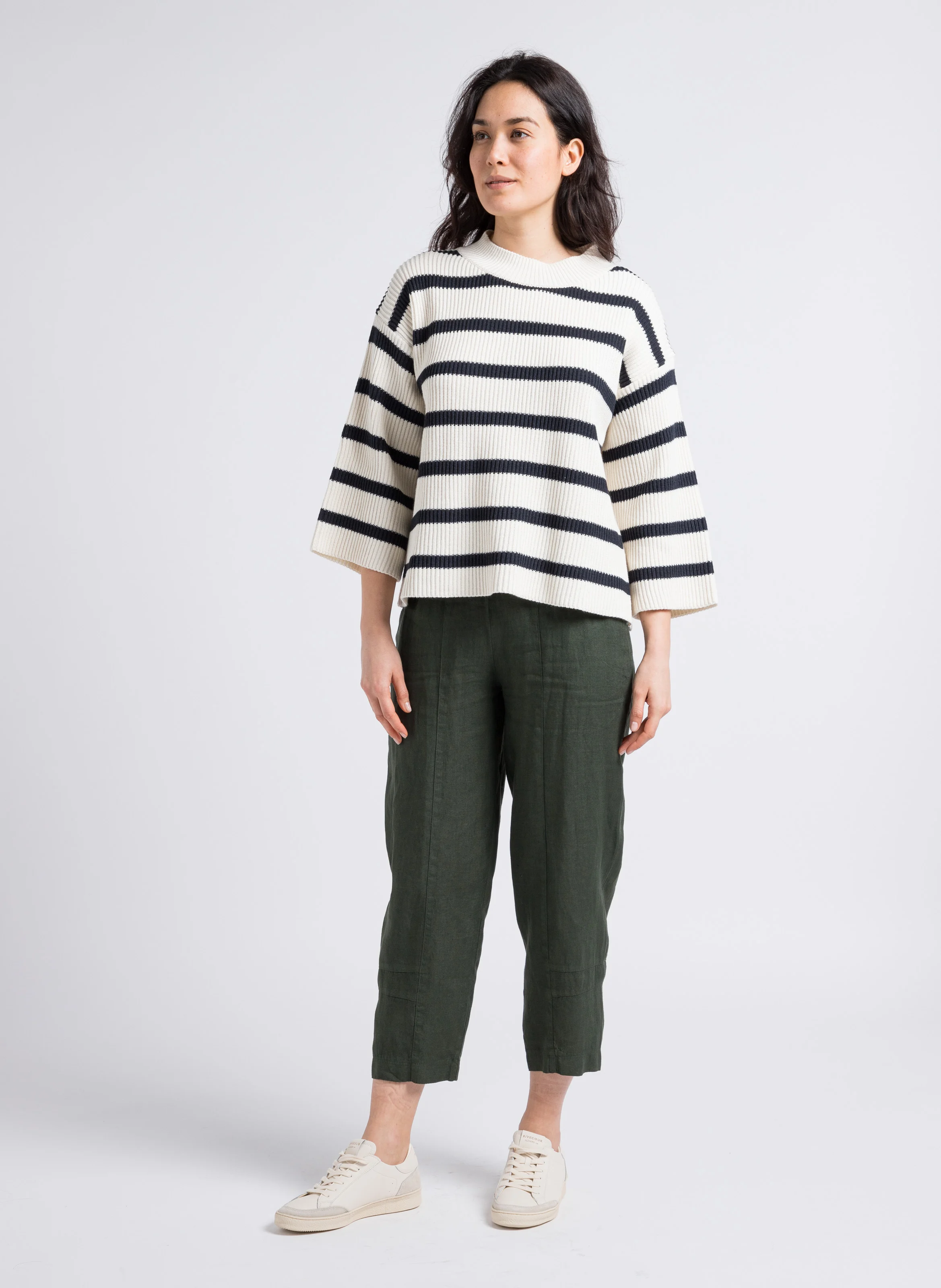 Pantalon droit 7/8ème taille mi-haute en lin | Vert