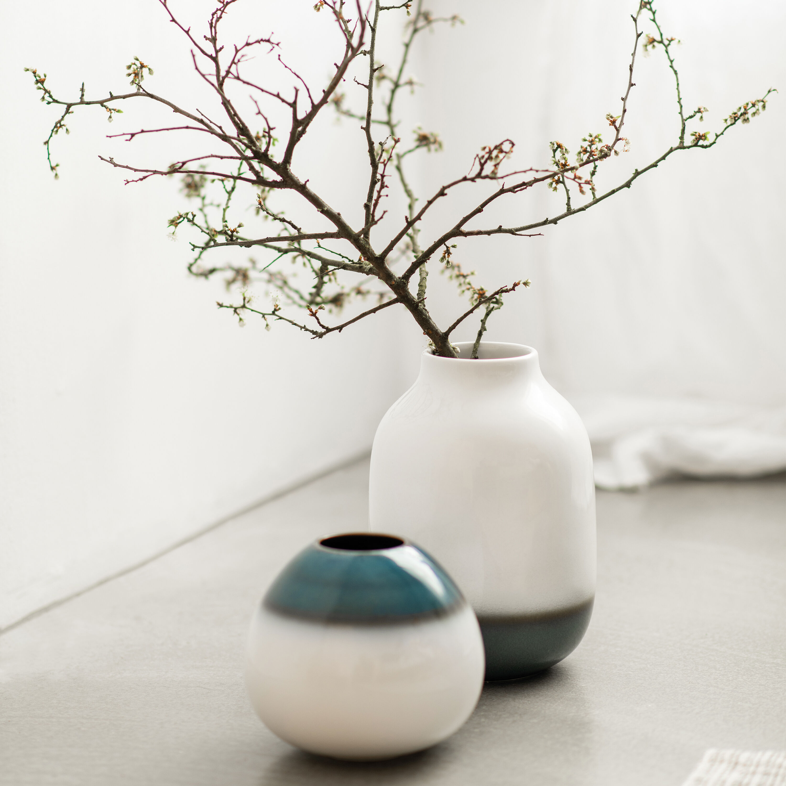 Lave Vase Blue, 6.2'' x 8.7'', earthenware