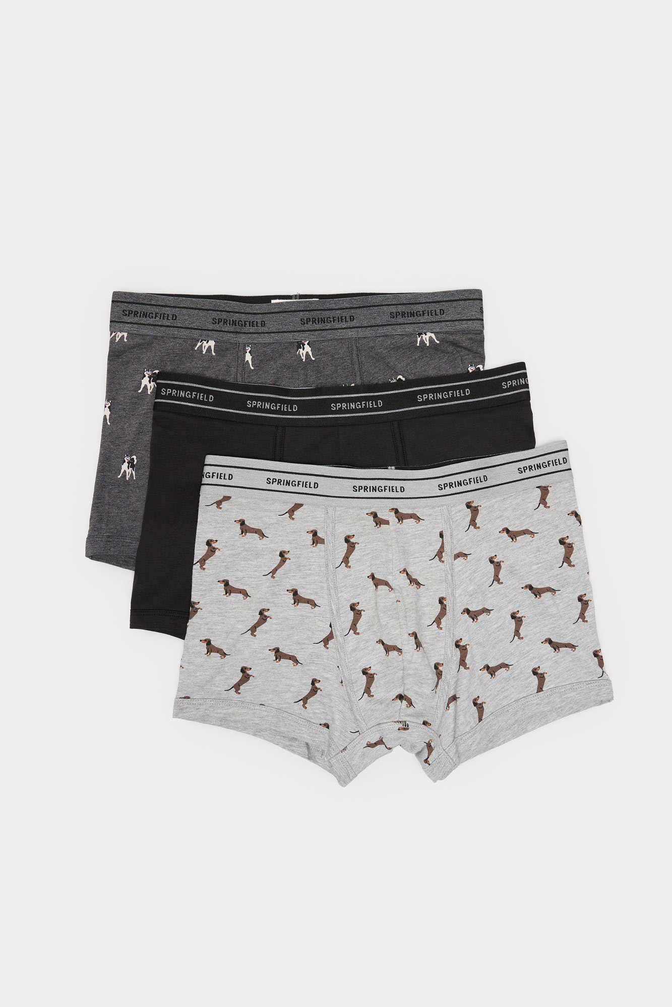 Conjunto de 3 cuecas boxer de algodão com estampa de cachorro.