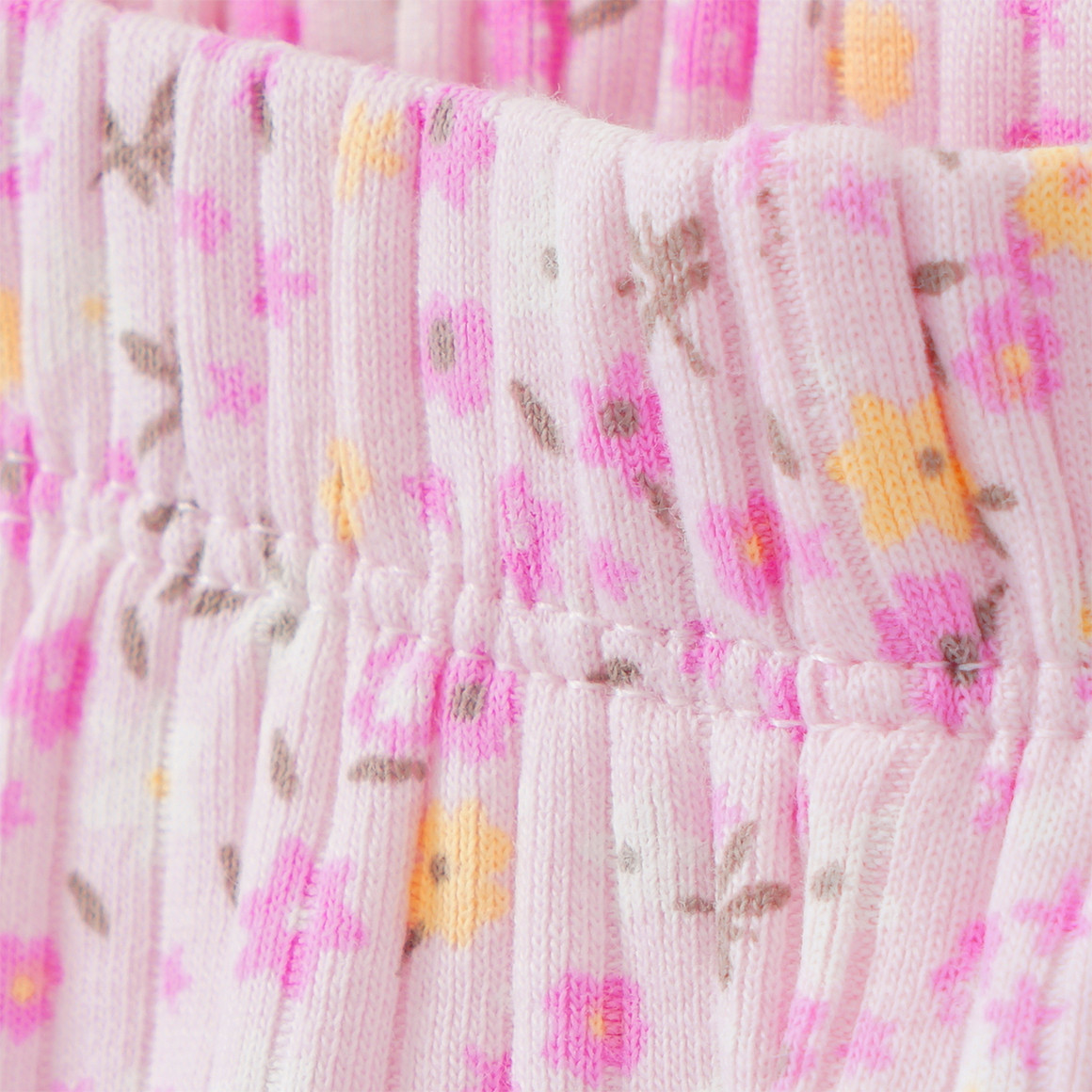 Topomini Baby Shorty im Millefleur-Design rosa