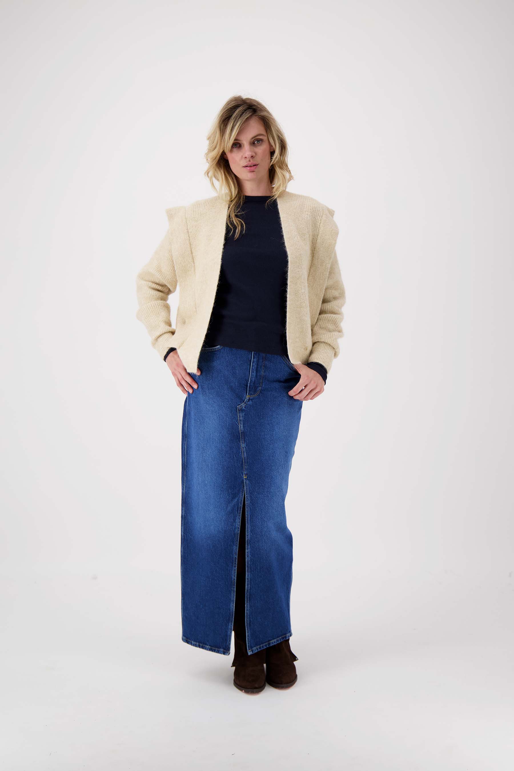 vest met schouder detail