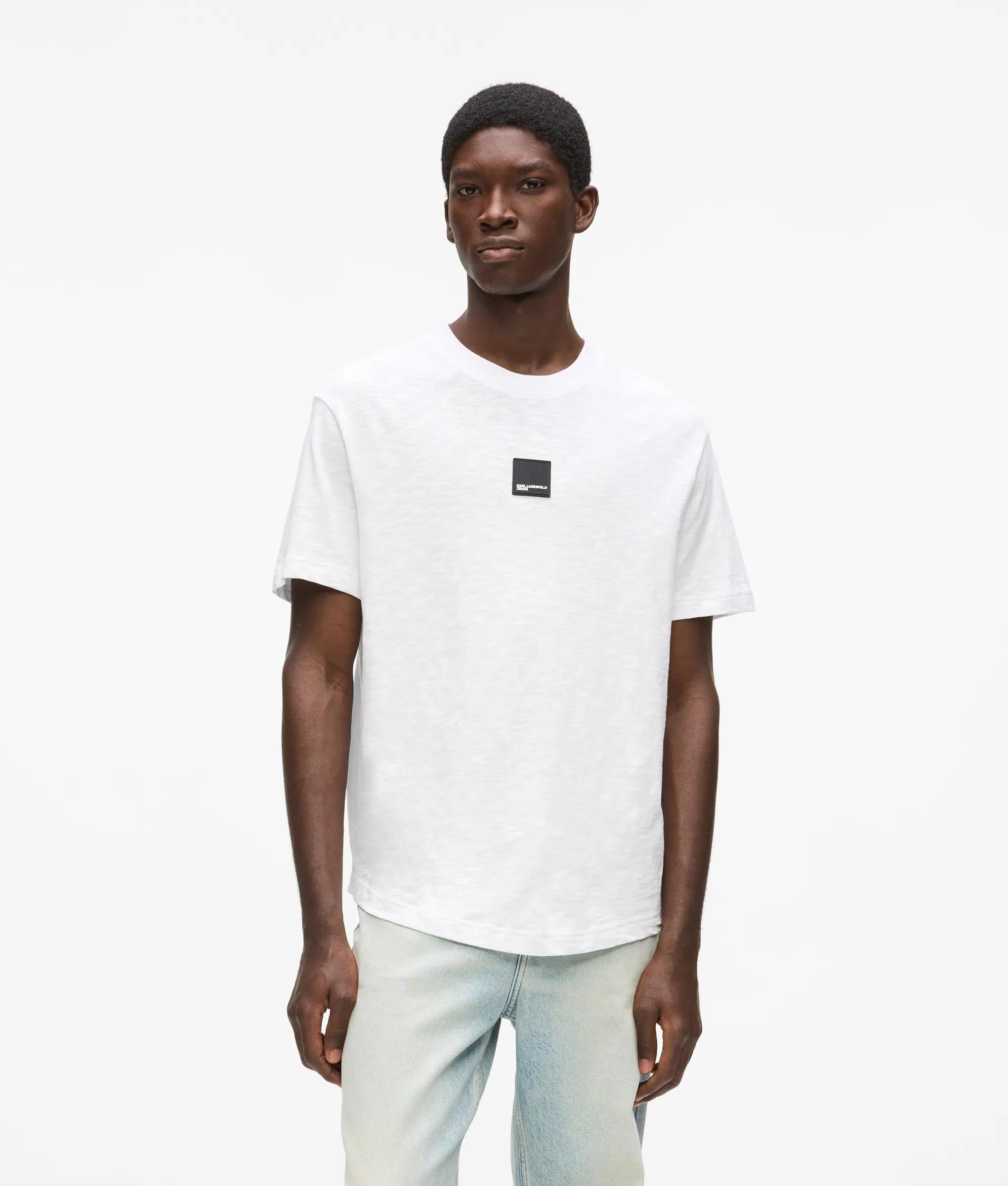 T-shirt met gebogen zoom