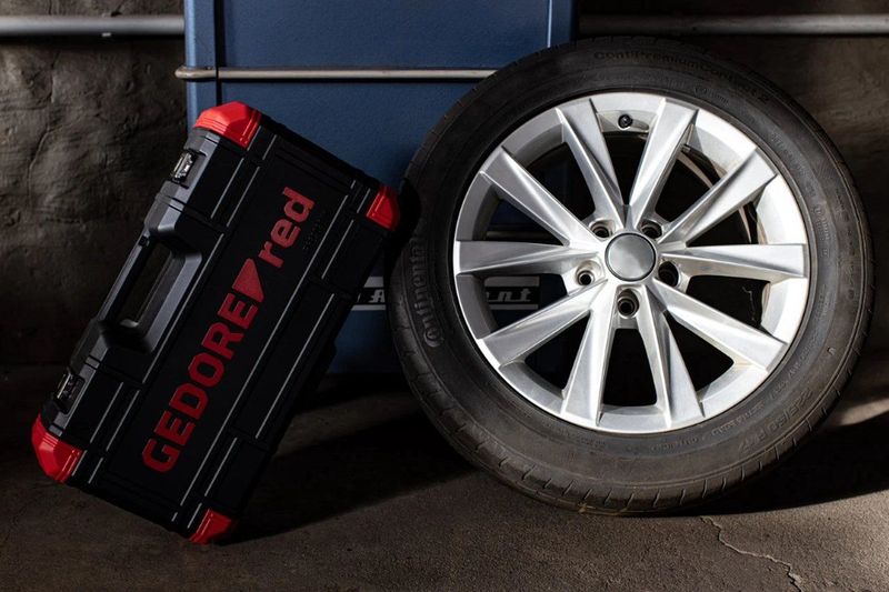 Gedore RED Dopsleutelset - Standaard meegeleverd - 1/4” en 1/2”