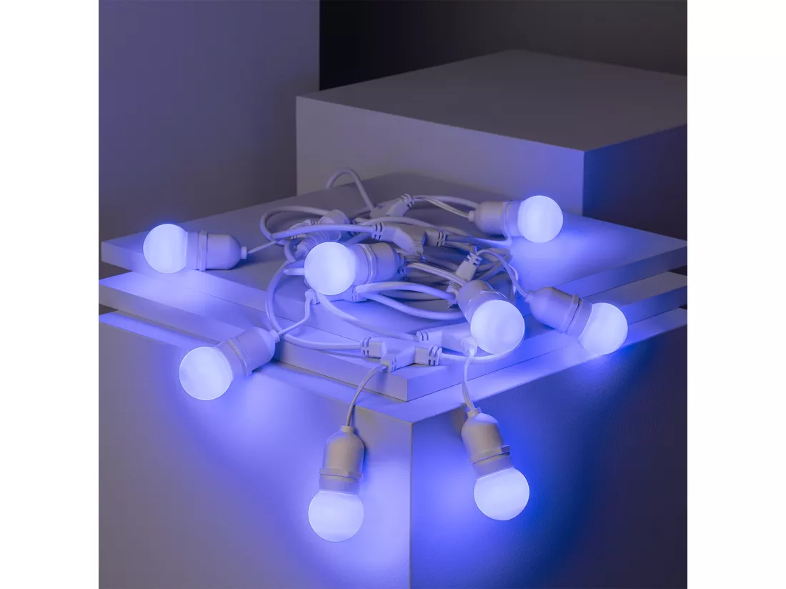 Kit Guirlande Waterproof 5.5m Blanche + 8 Ampoules LED E27 G45 3W de Couleurs Bleu