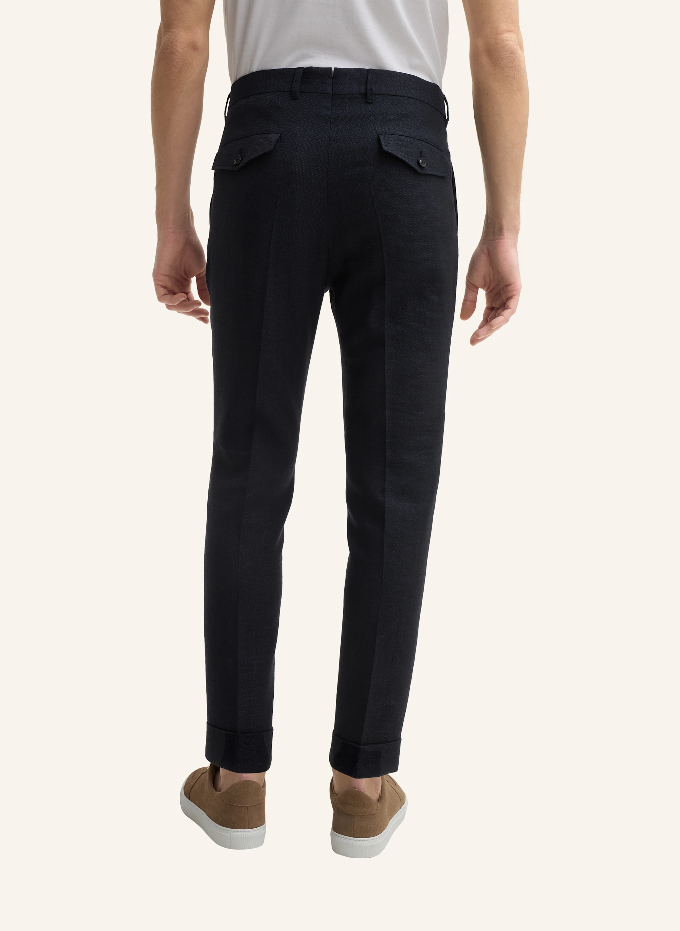 windsor. Hose Shaped Fit