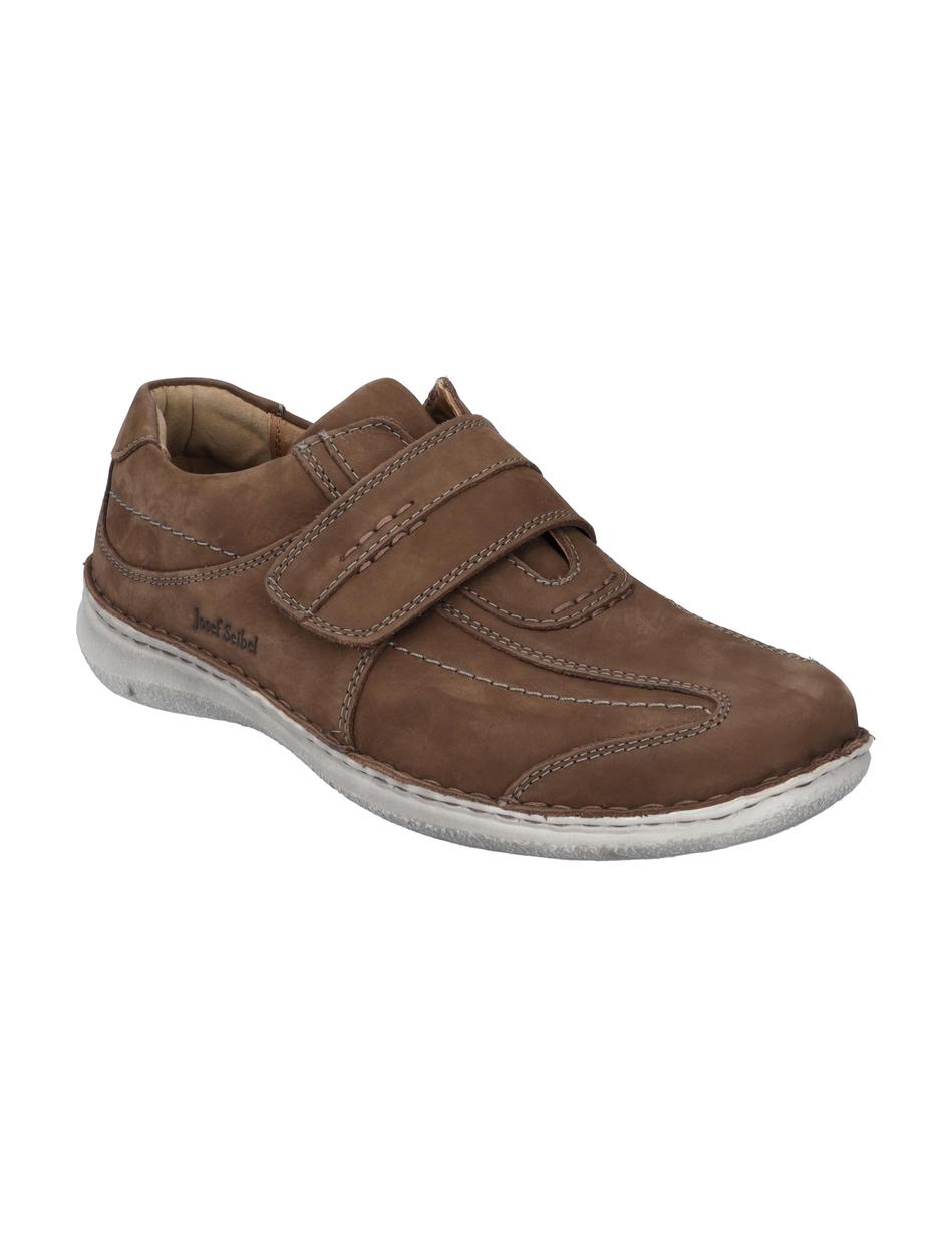 Slipper Alec, castagne