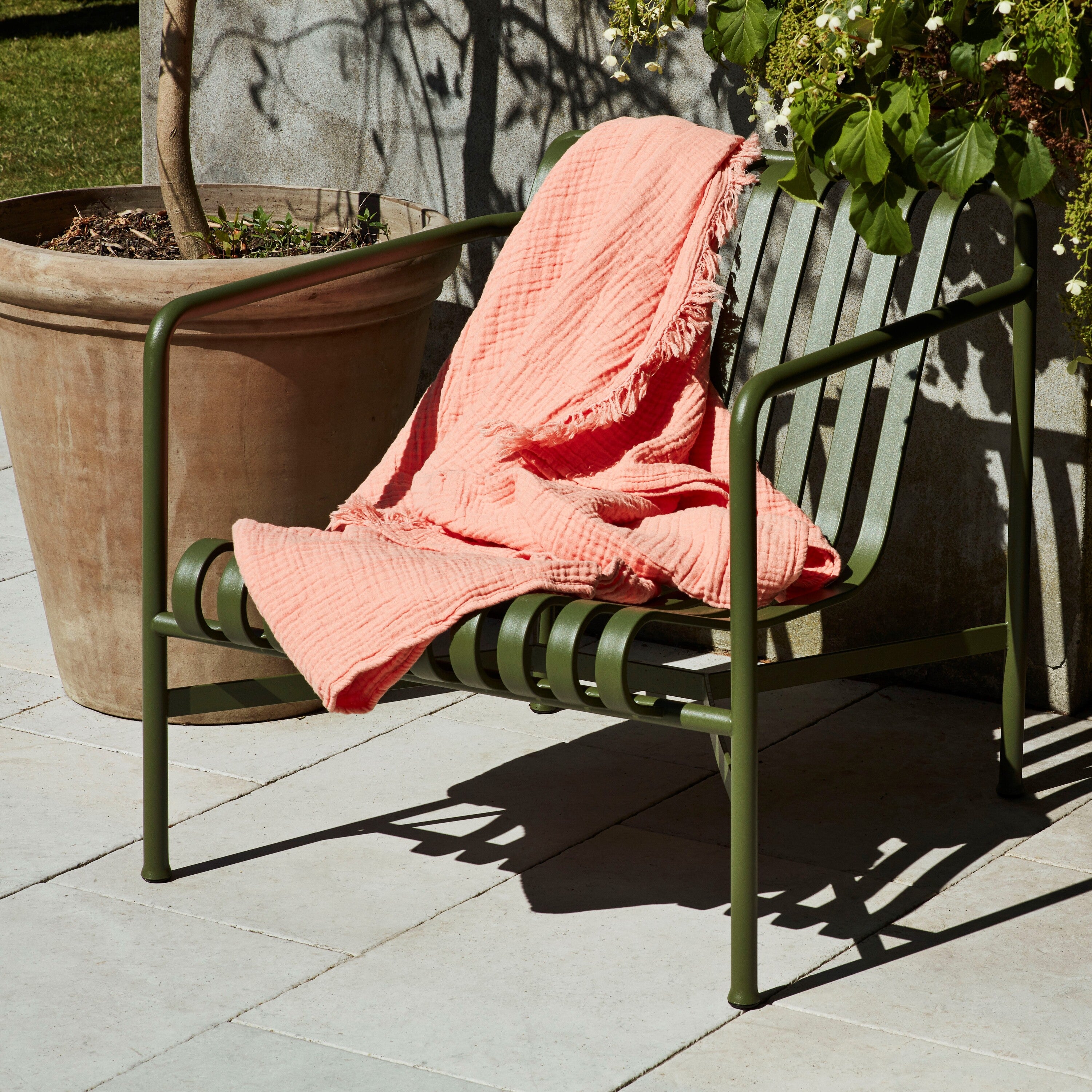 HAY Palissade Lounge Chair Low - Olijfgroen