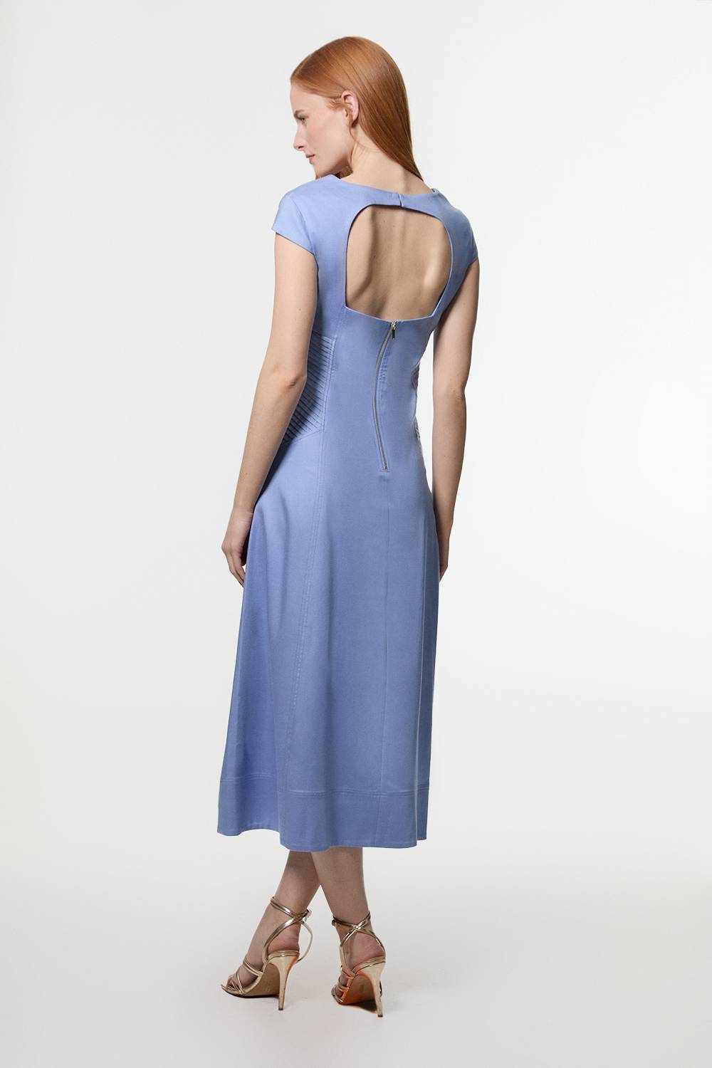 KarenMillen Robe midi sur mesure en lin premium avec détails pintuck et jupe ample