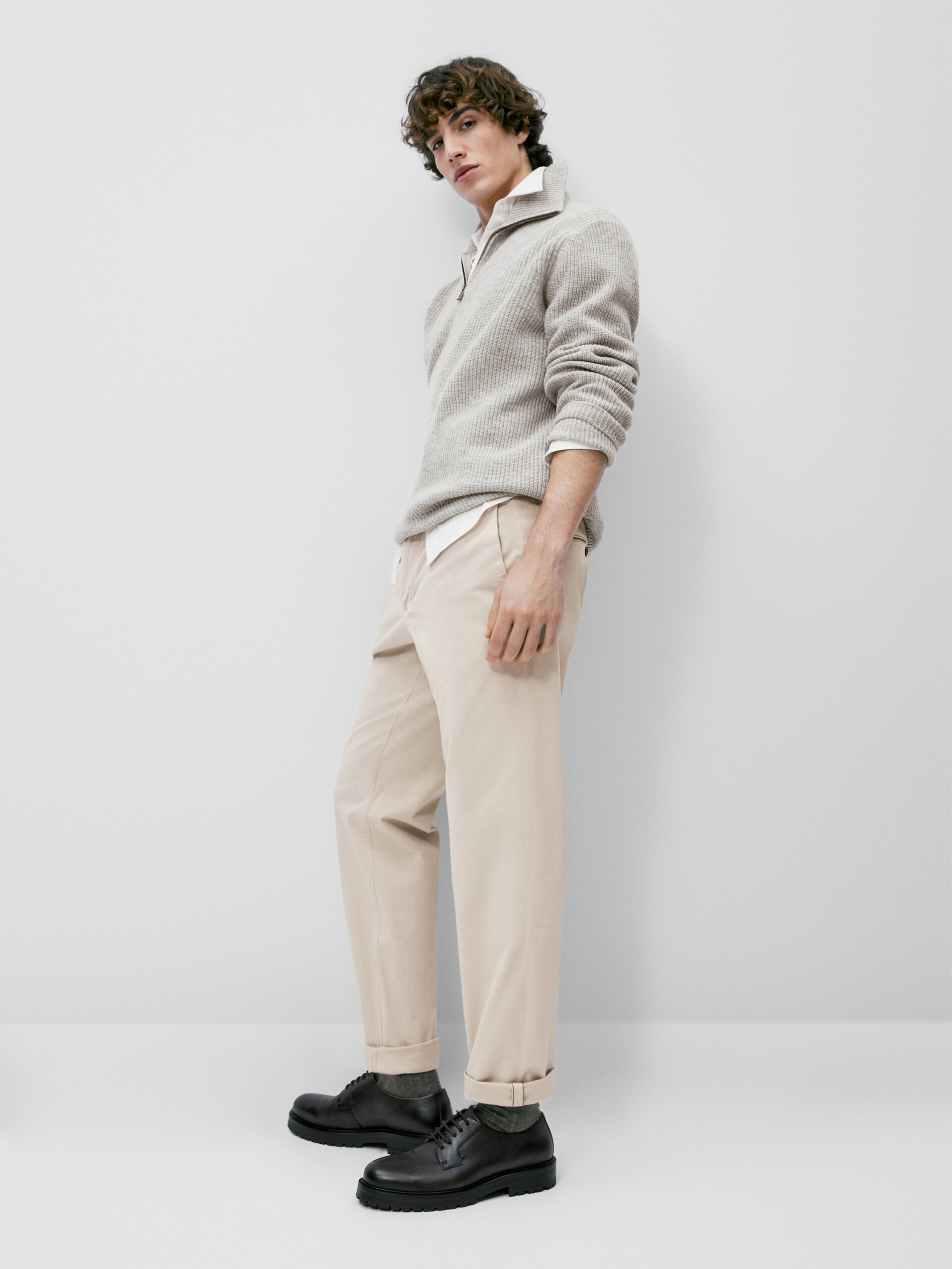 Calça chino slim fit - Bege claro
