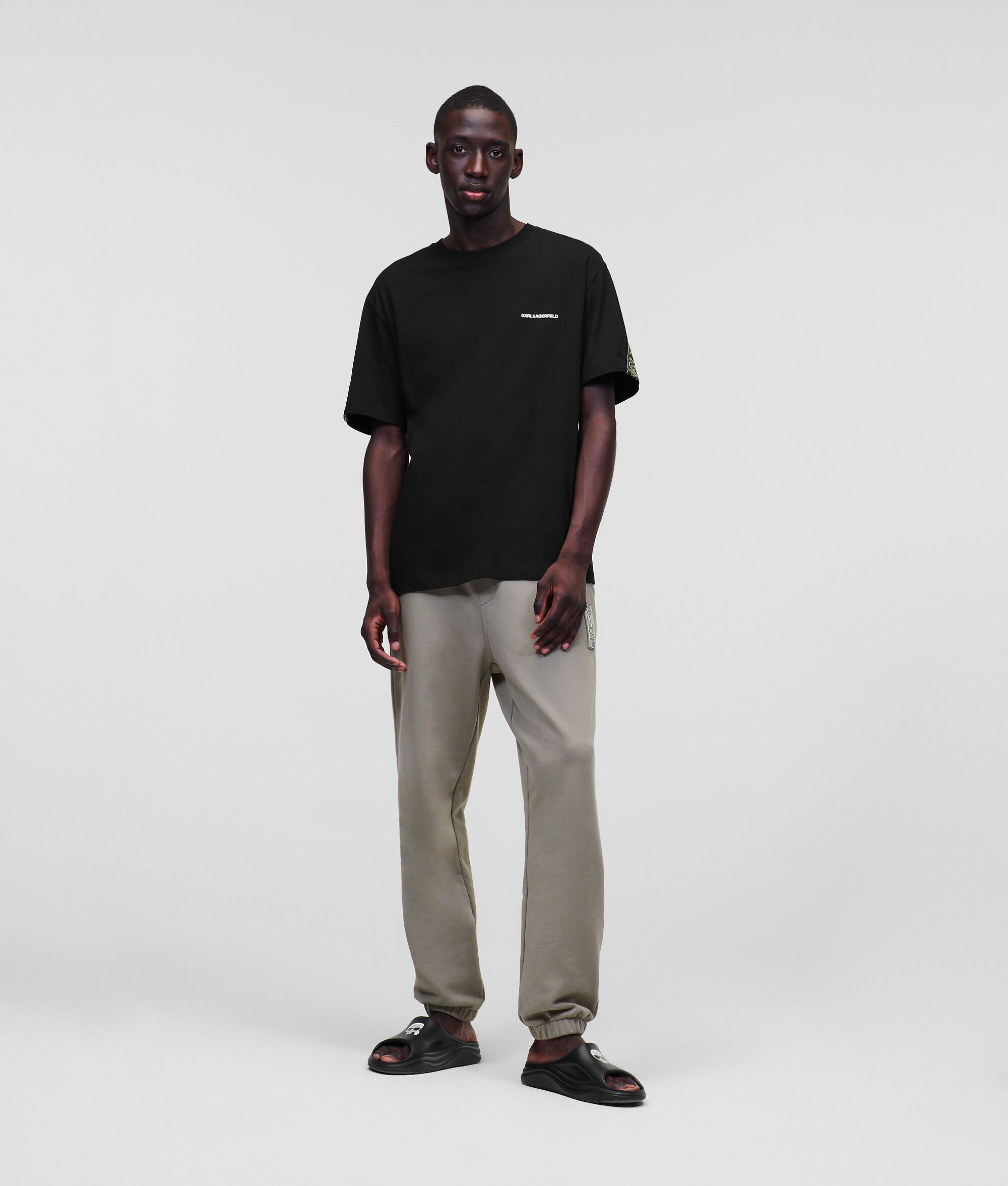 T-SHIRT AVEC GALON À LOGO KARL