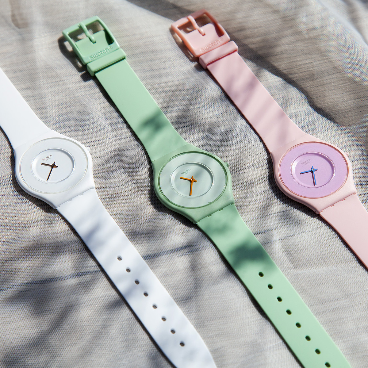 Montre Swatch mixte bioceramic bracelet silicone rose