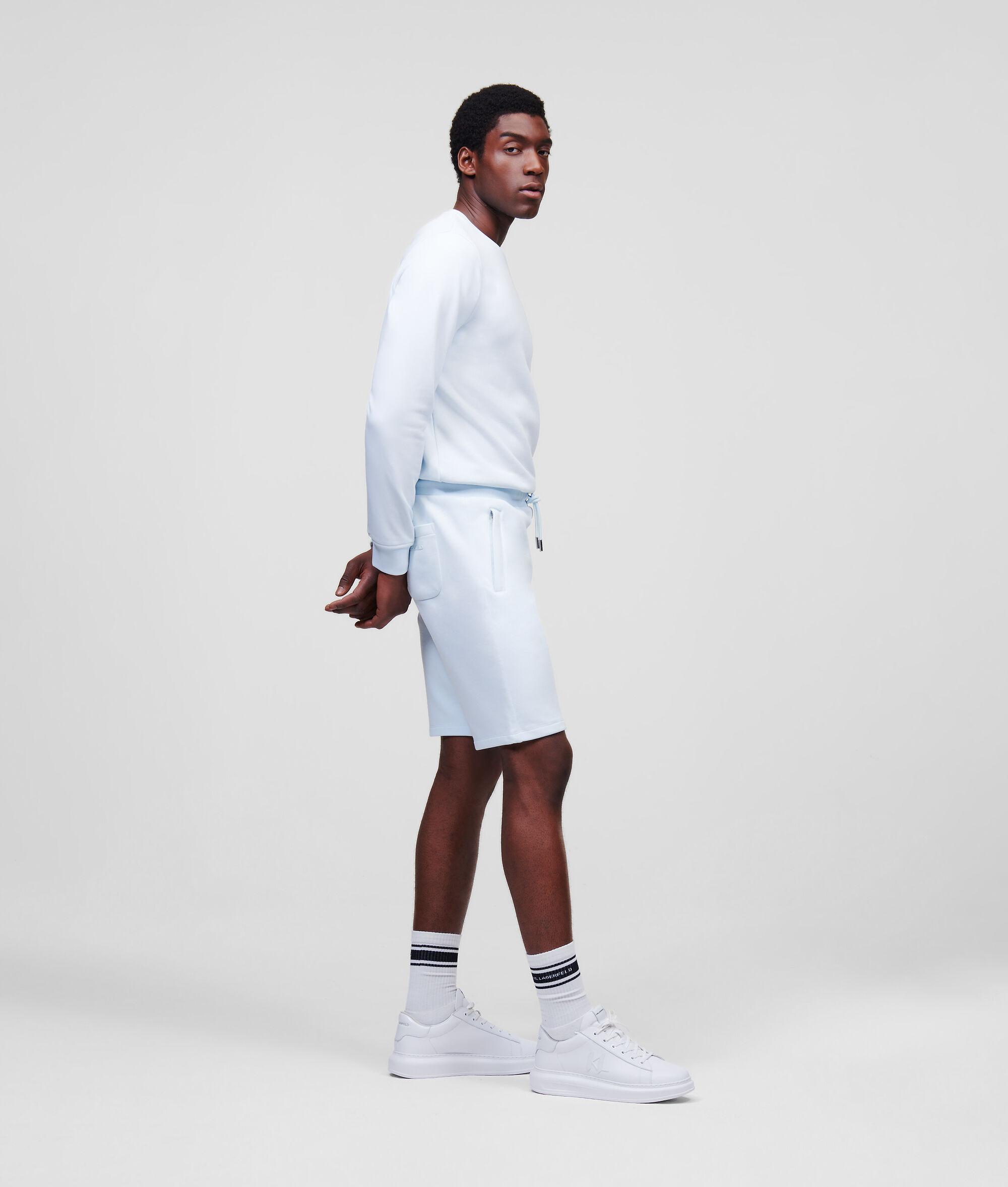 Short molletonné