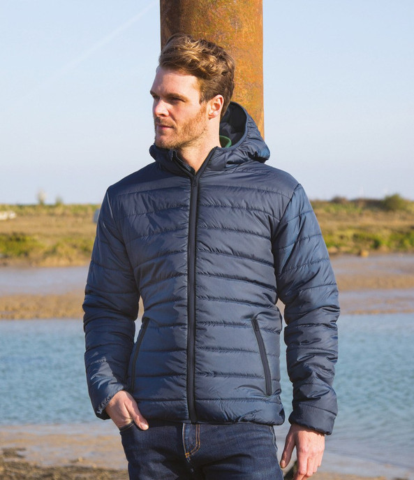 Result R233M - Veste Élégante R233M Résistante au Froid