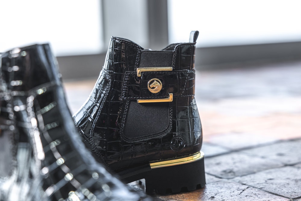 Remonte Chelseaboots  , Blockabsatz, Boots, Stiefelette mit praktischem Innen-Reissverschluss