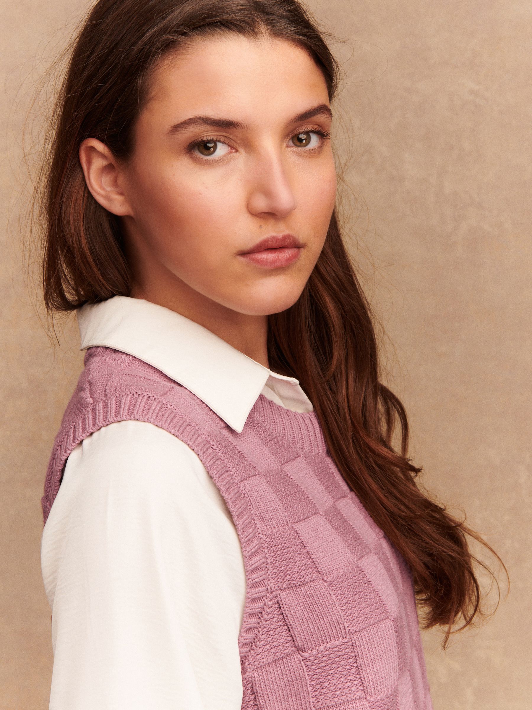 Lichtroze - Knitted Tank Shirt Layer With Button Detail