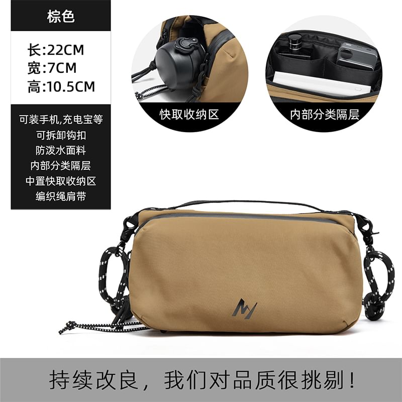 Moyyi - Crossbodytas met letterprint