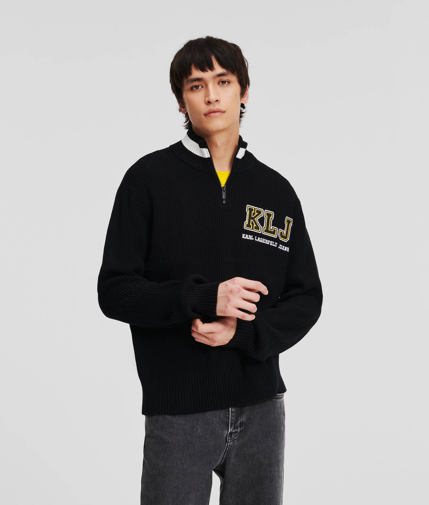 PULL À DEMI-ZIP KLJ